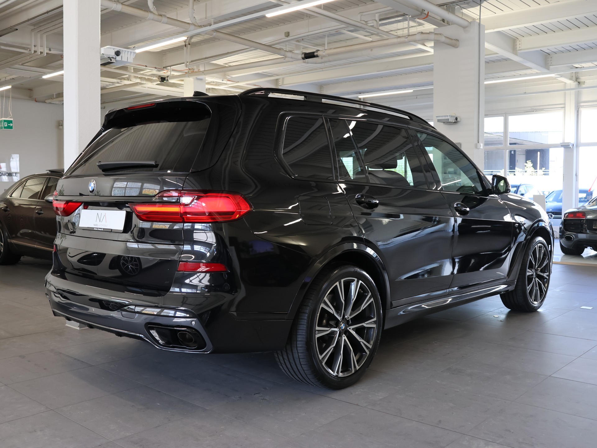 BMW X7 xDrive 30d Steptronic *7 Sitzer* *M-Packet* *TOP AUSSTATTUNG*-image-5