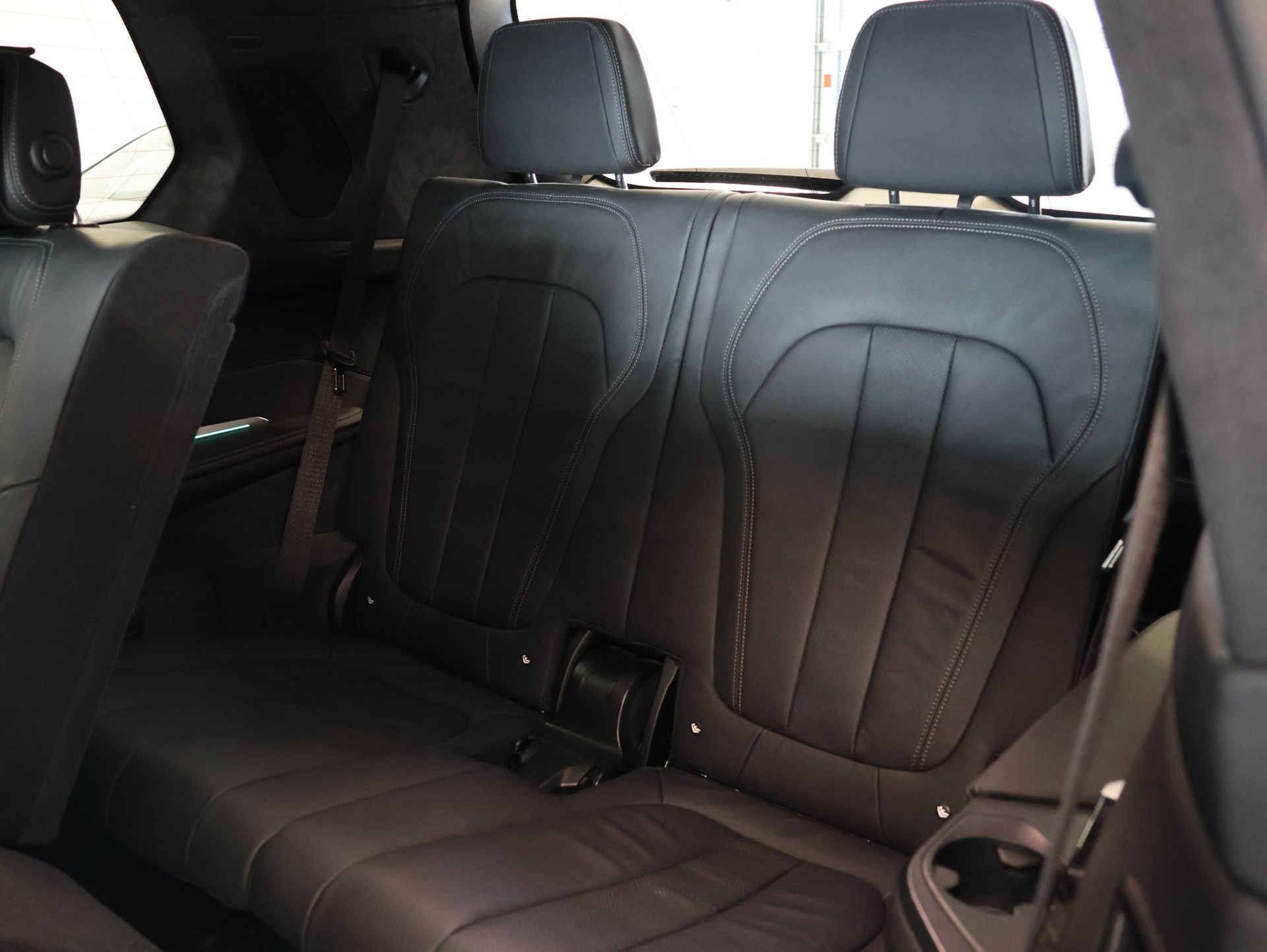 BMW X7 xDrive 30d Steptronic *7 Sitzer* *M-Packet* *TOP AUSSTATTUNG*-image-29