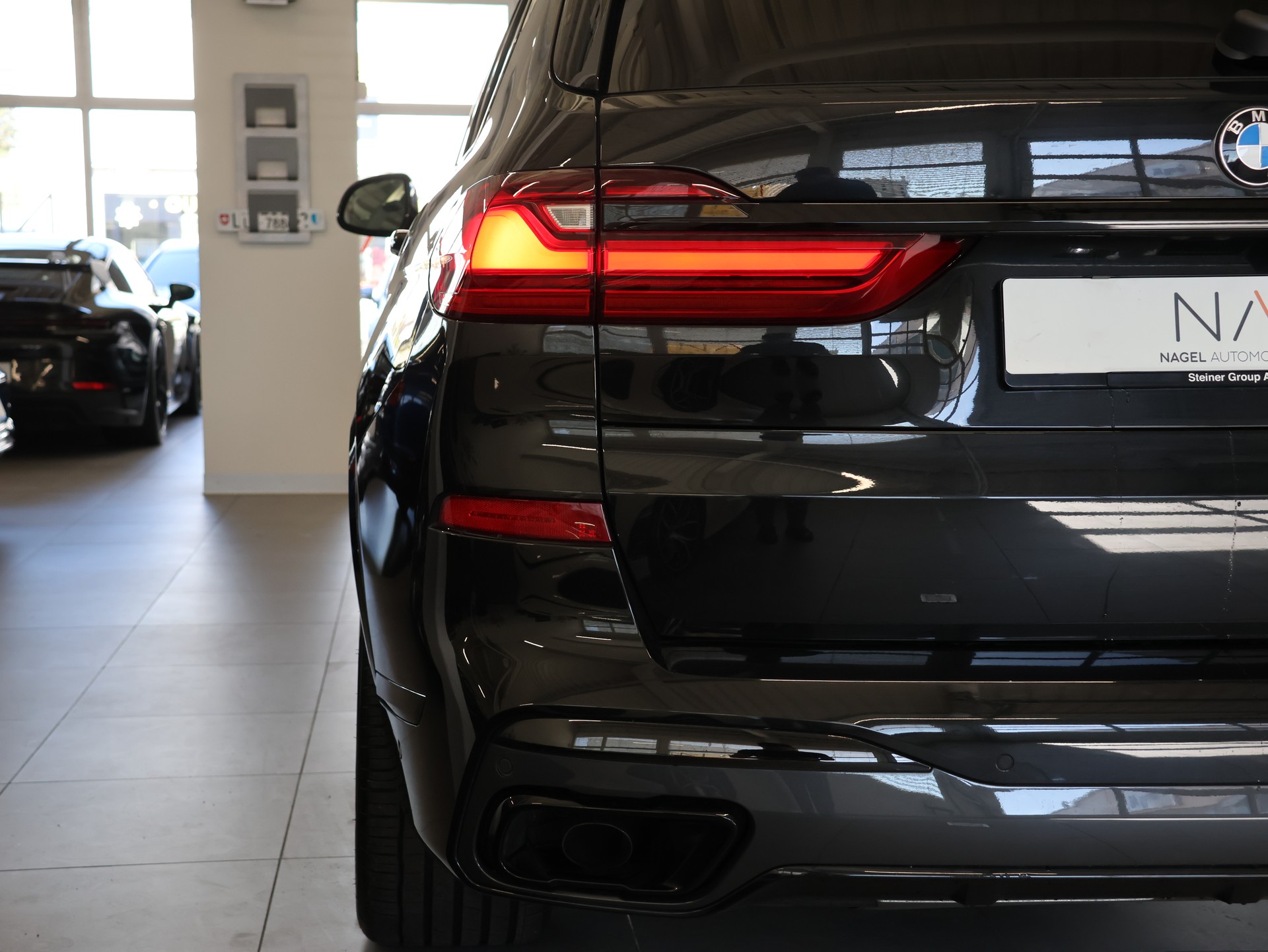 BMW X7 xDrive 30d Steptronic *7 Sitzer* *M-Packet* *TOP AUSSTATTUNG*-image-10