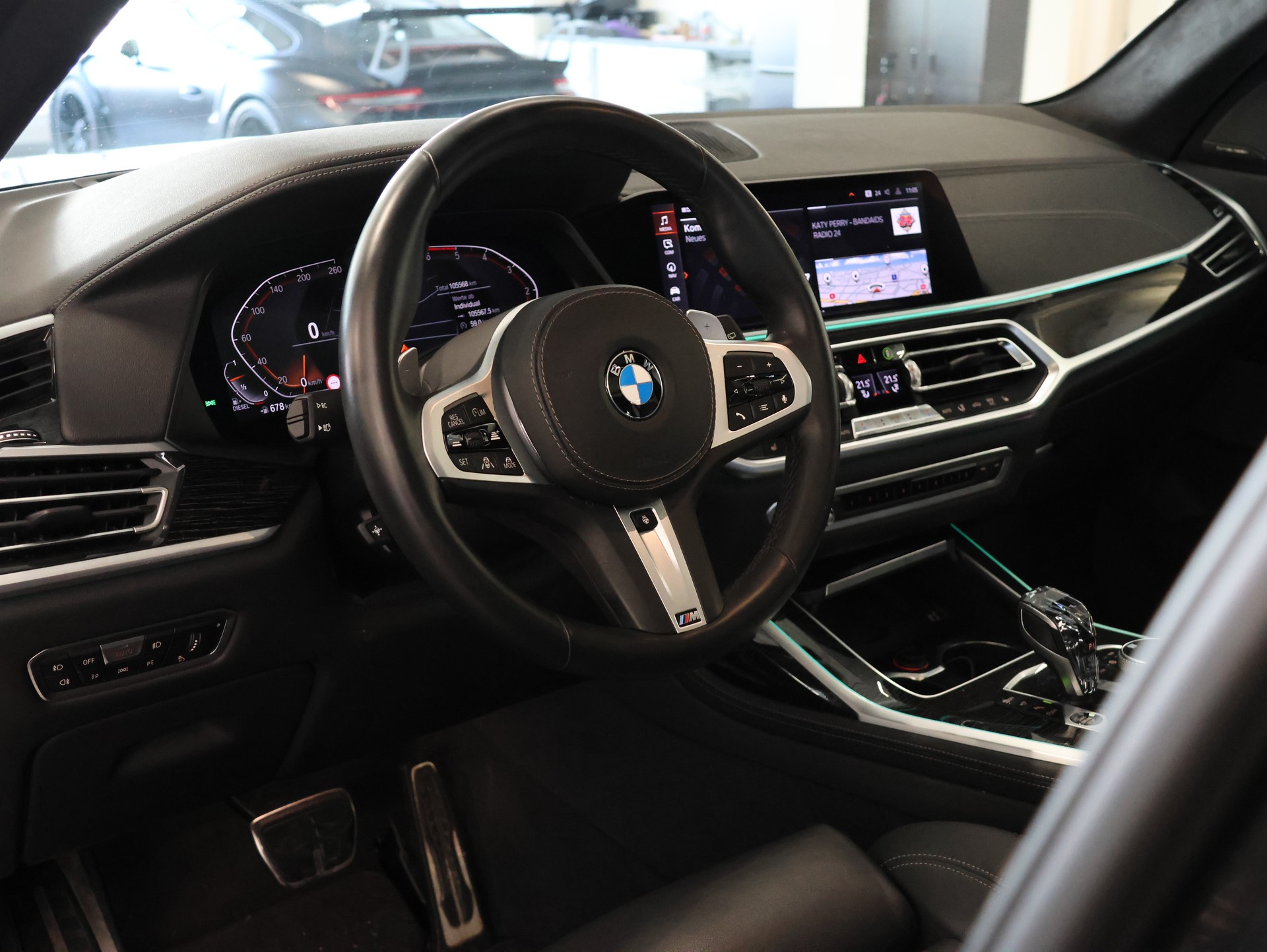 BMW X7 xDrive 30d Steptronic *7 Sitzer* *M-Packet* *TOP AUSSTATTUNG*-image-16