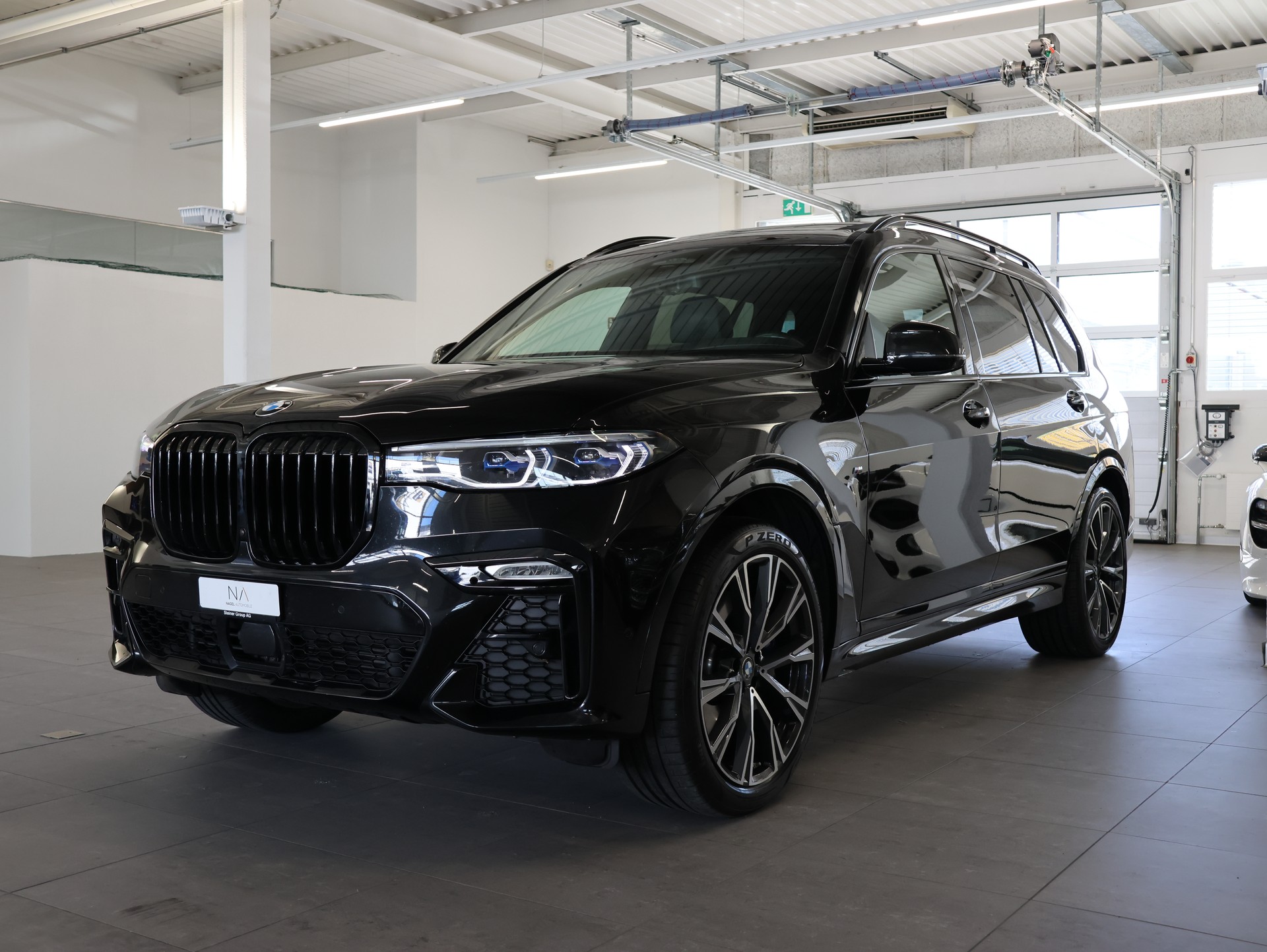 BMW X7 xDrive 30d Steptronic *7 Sitzer* *M-Packet* *TOP AUSSTATTUNG*-image-3