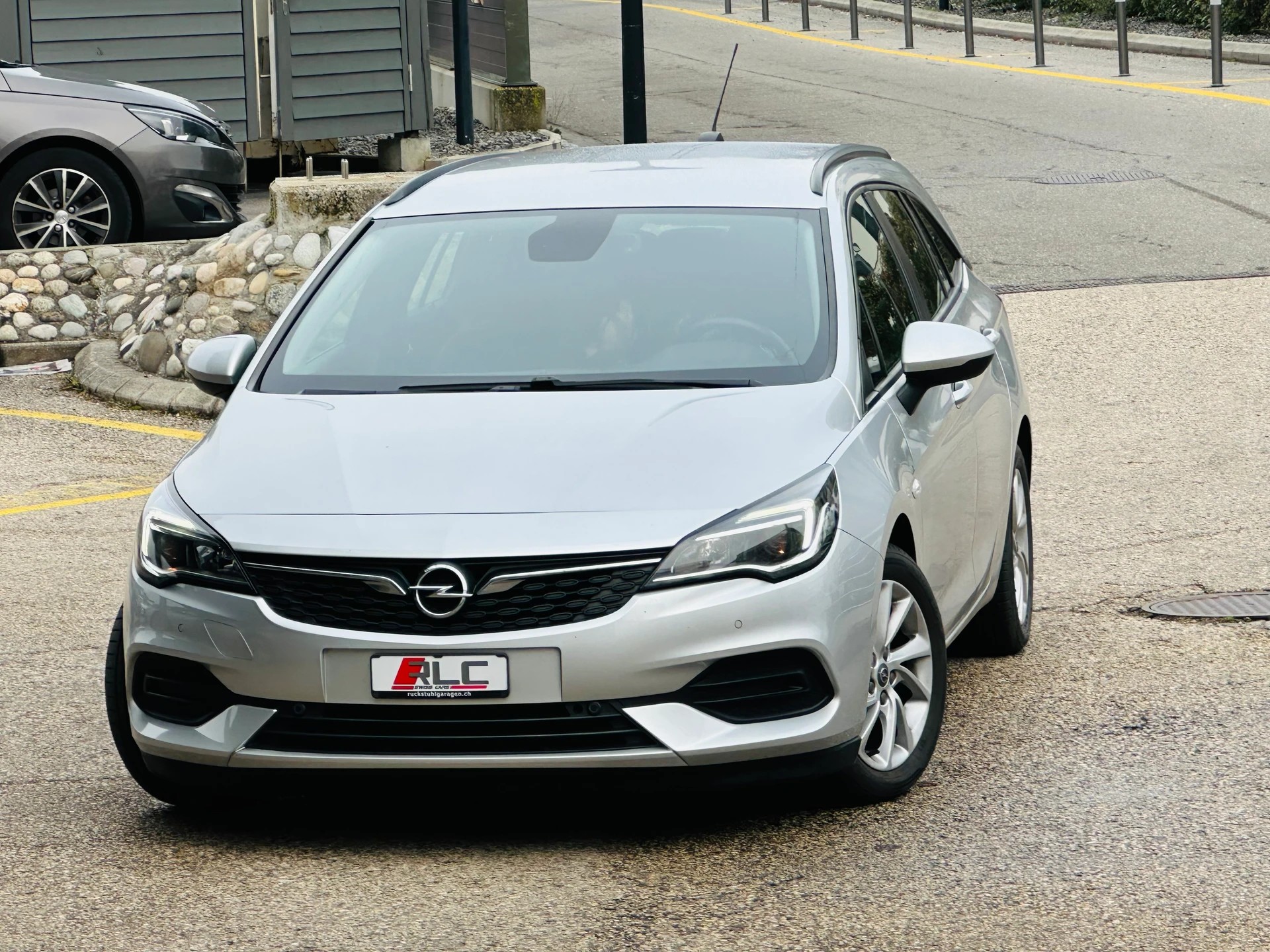 OPEL Astra Sports Tourer 1.5 CDTi Edition-image-0