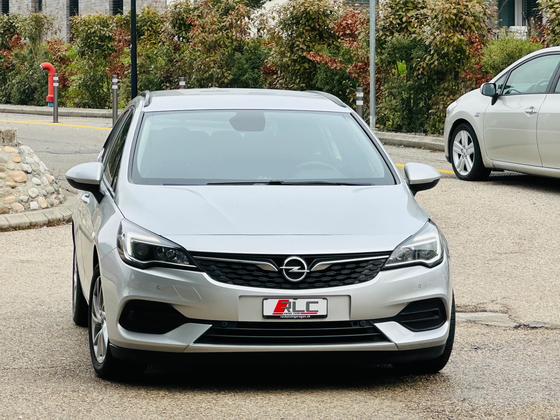 OPEL Astra Sports Tourer 1.5 CDTi Edition-image-2