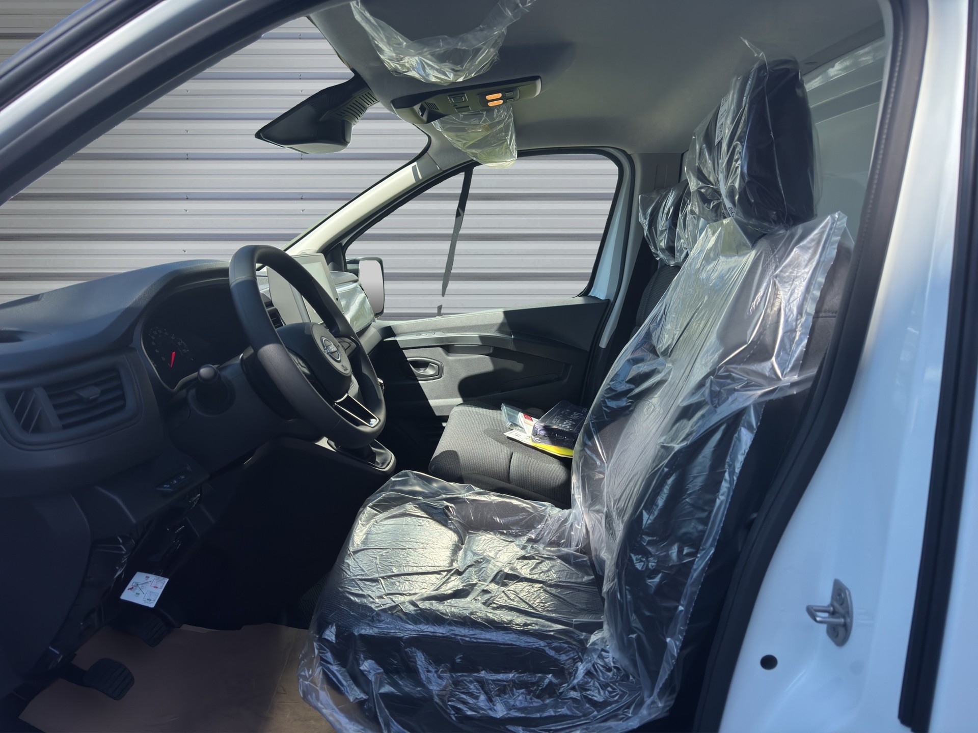 NISSAN Primastar dCi 130 3.0 L1H1 Acenta-image-4