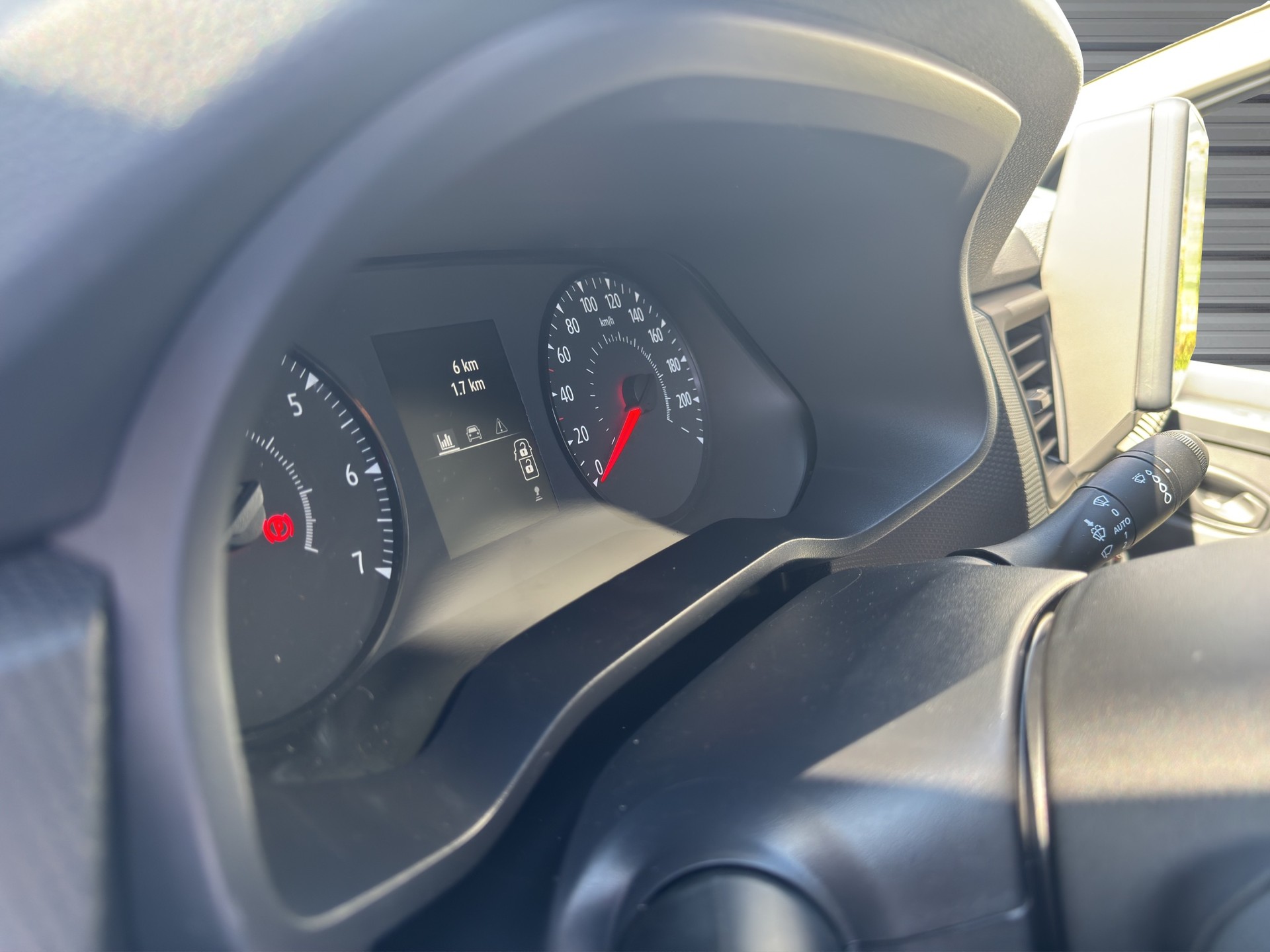 NISSAN Primastar dCi 130 3.0 L1H1 Acenta-image-6