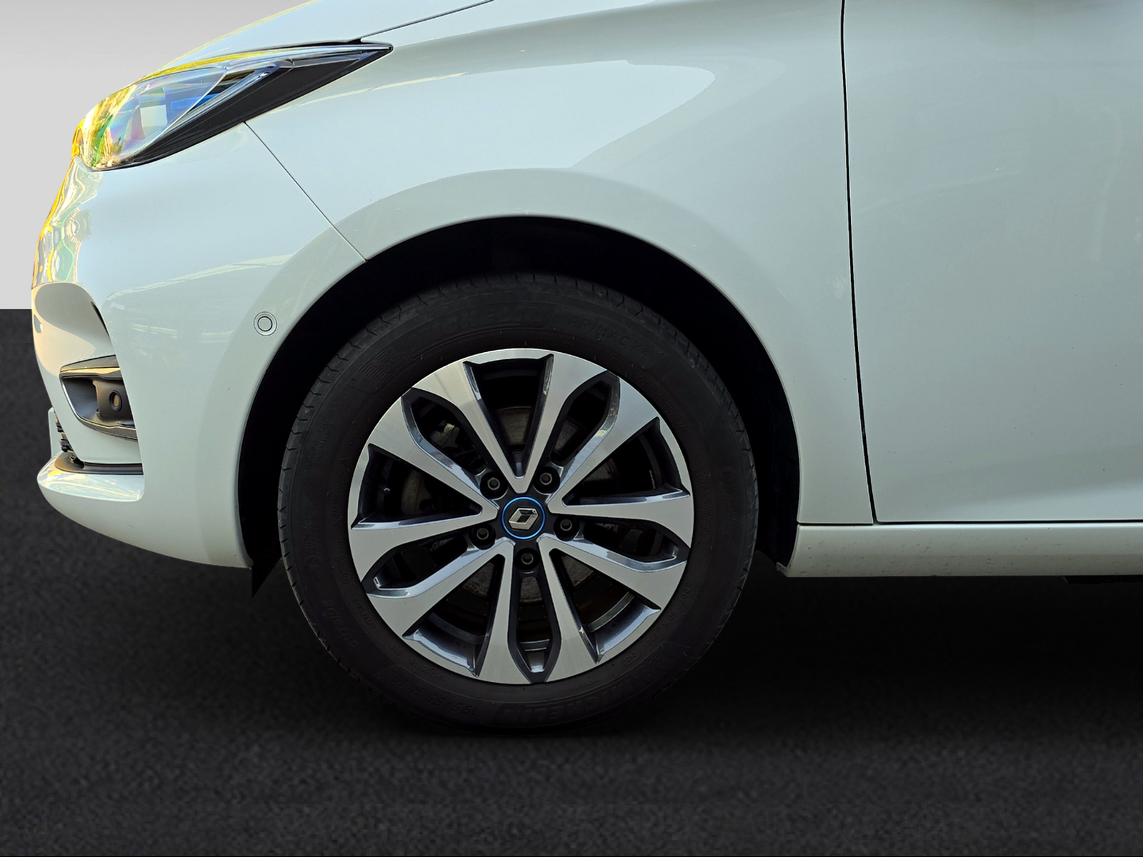 RENAULT Zoe R135 Intens (Batterie-Miete)-image-4