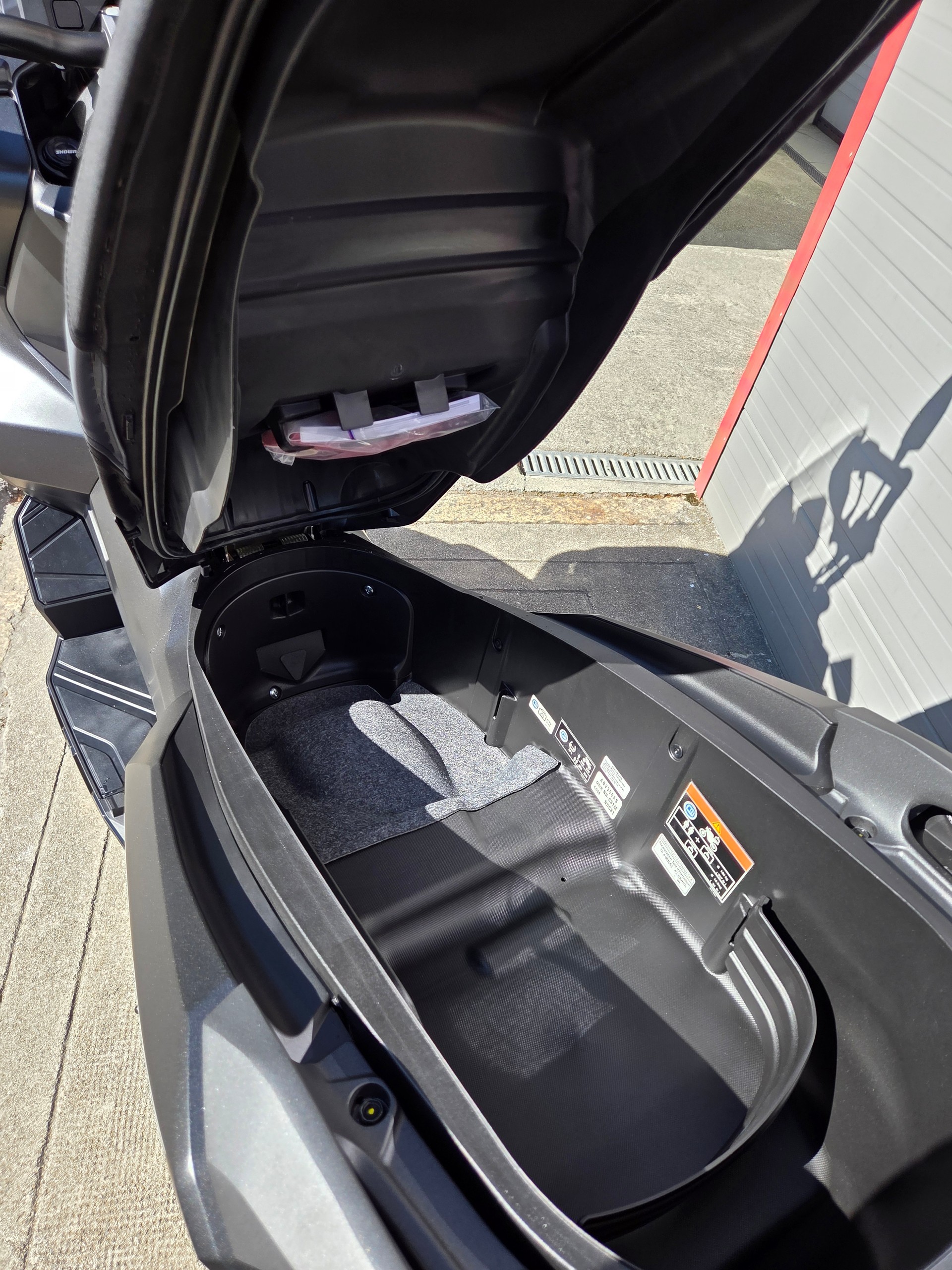 HONDA ADV 350-image-5