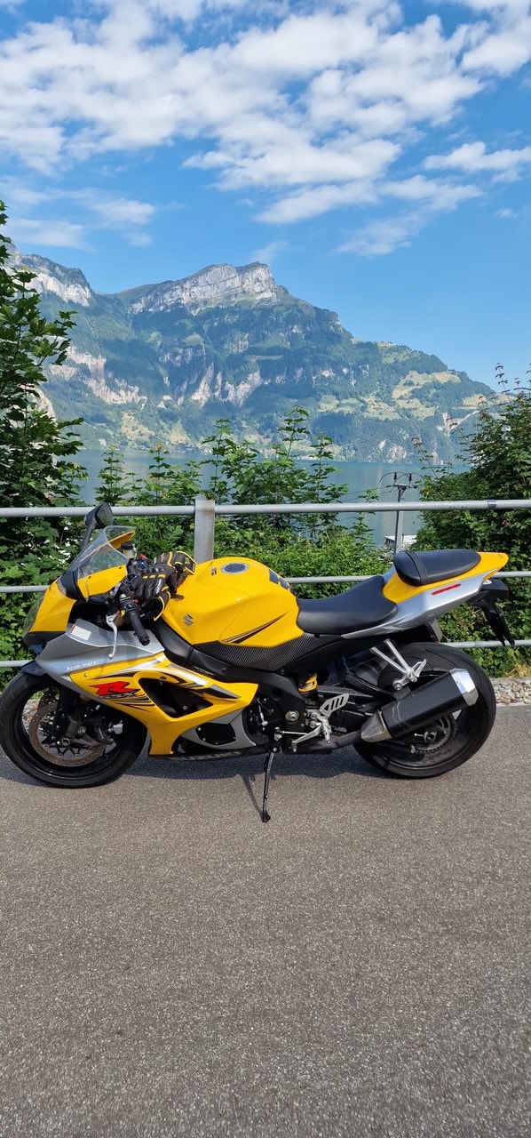 SUZUKI K7