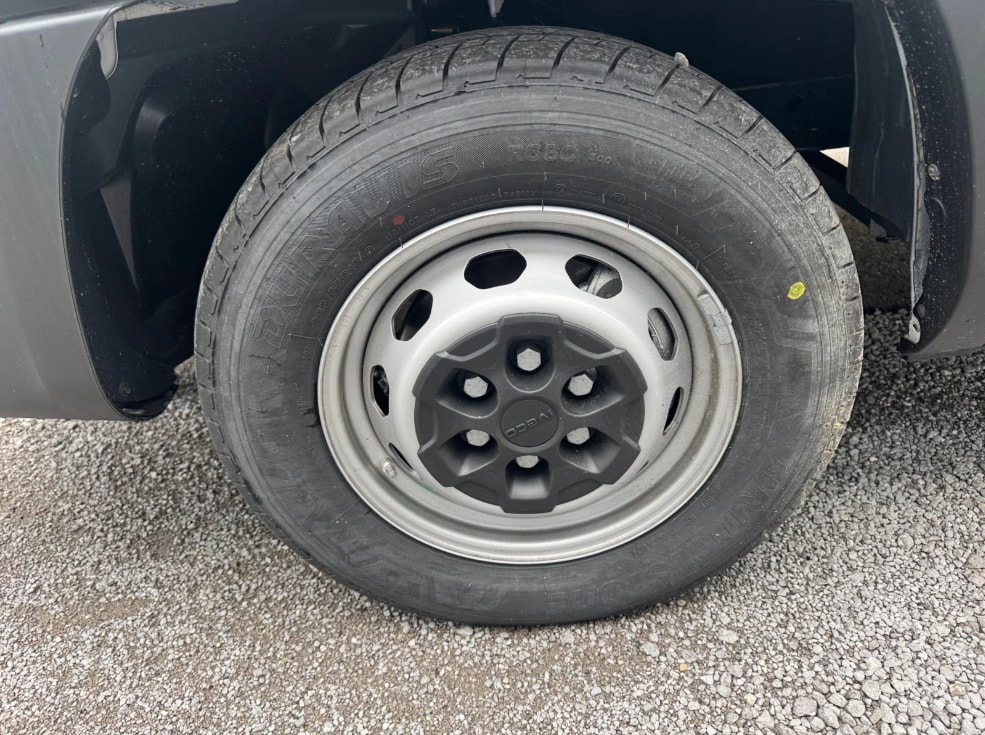 IVECO 35S18HA8 mit Hess Kofferaufbau-image-12