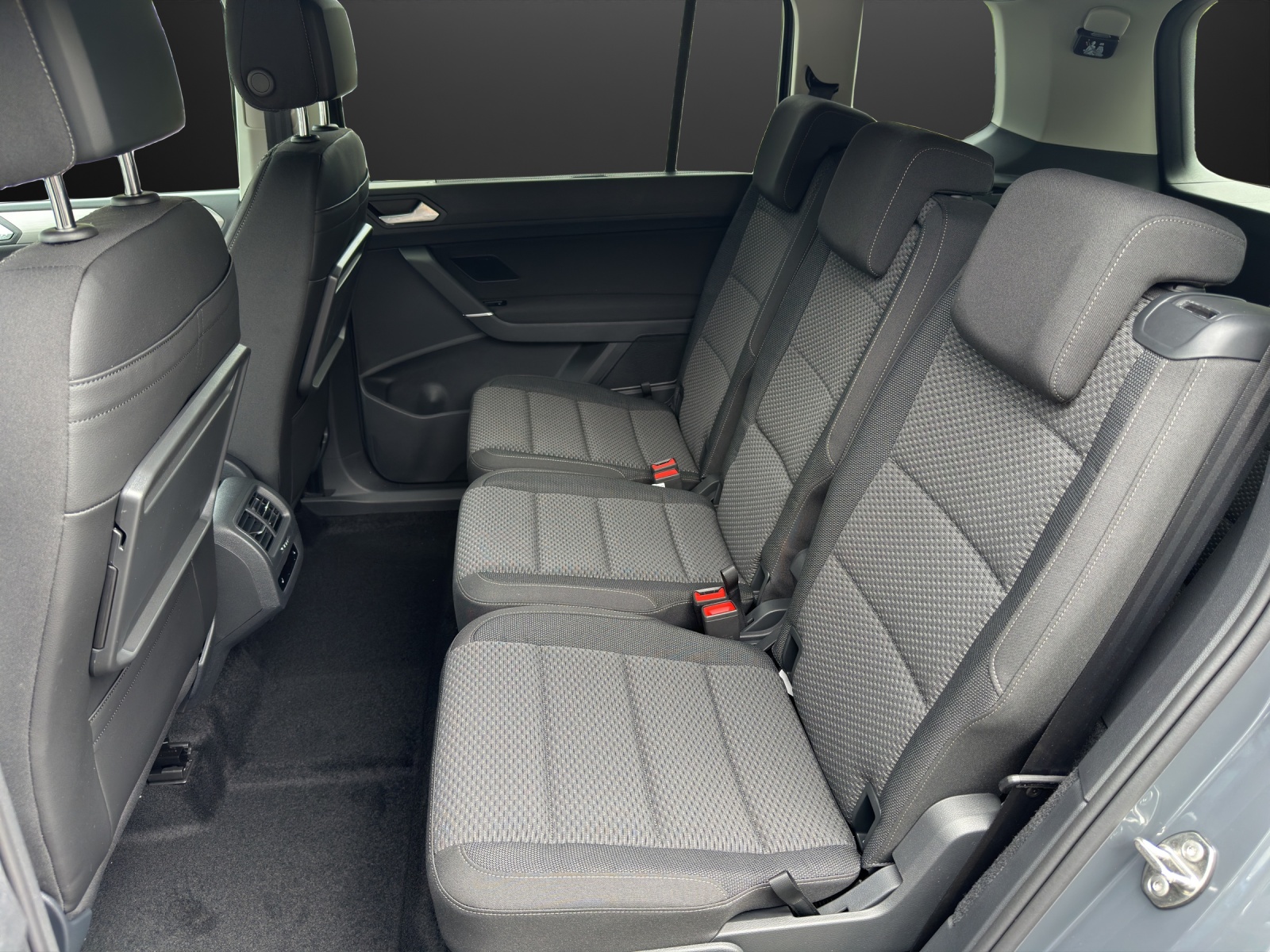 VW Touran 1.5 TSI EVO Comfortline DSG-image-8