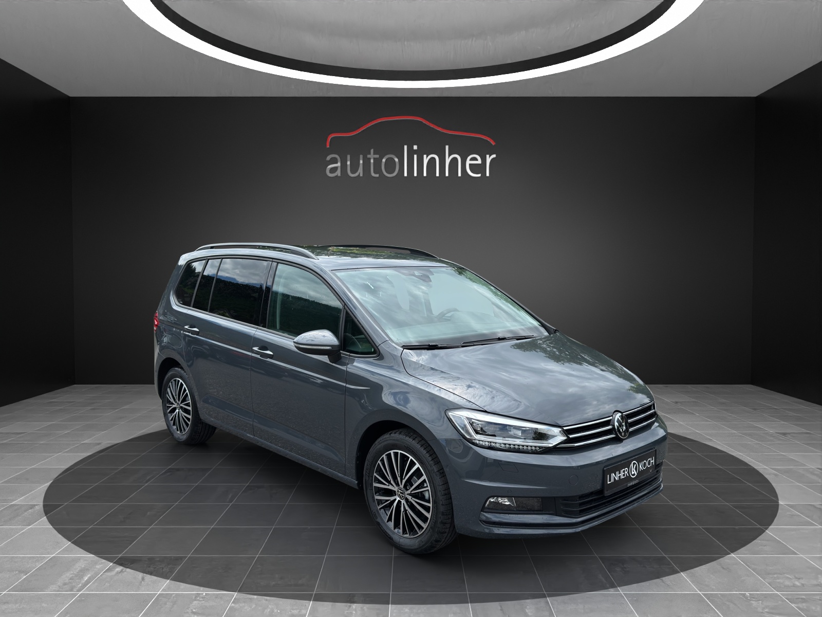 VW Touran 1.5 TSI EVO Comfortline DSG-image-5
