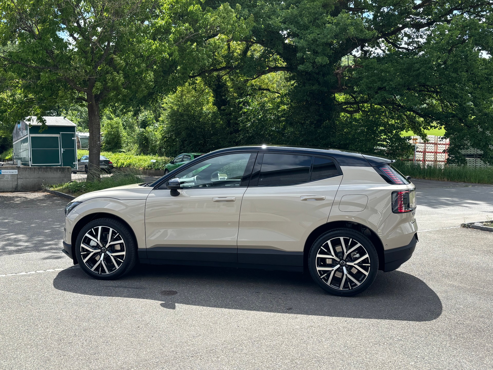 VOLVO EX30 P8 Ultra AWD-image-4