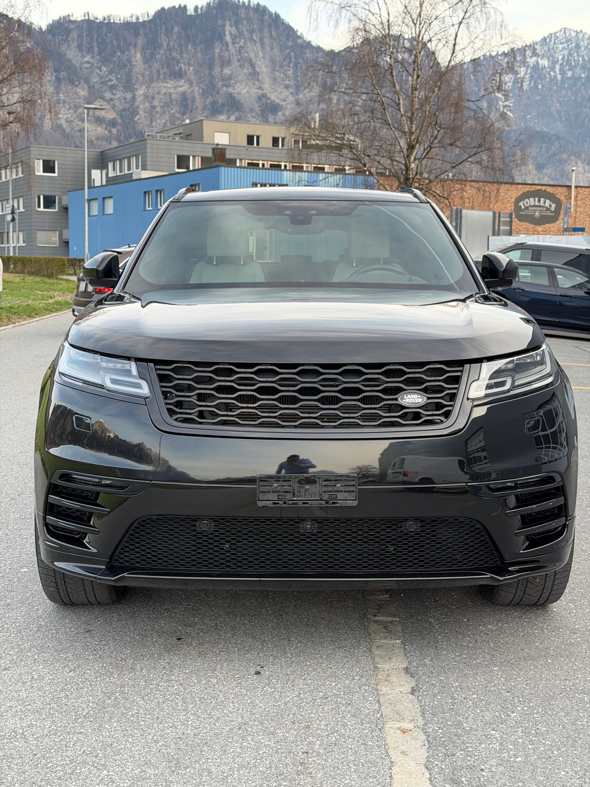 LAND ROVER Range Rover Velar R-Dynamic P 300 SE Automatic-image-7