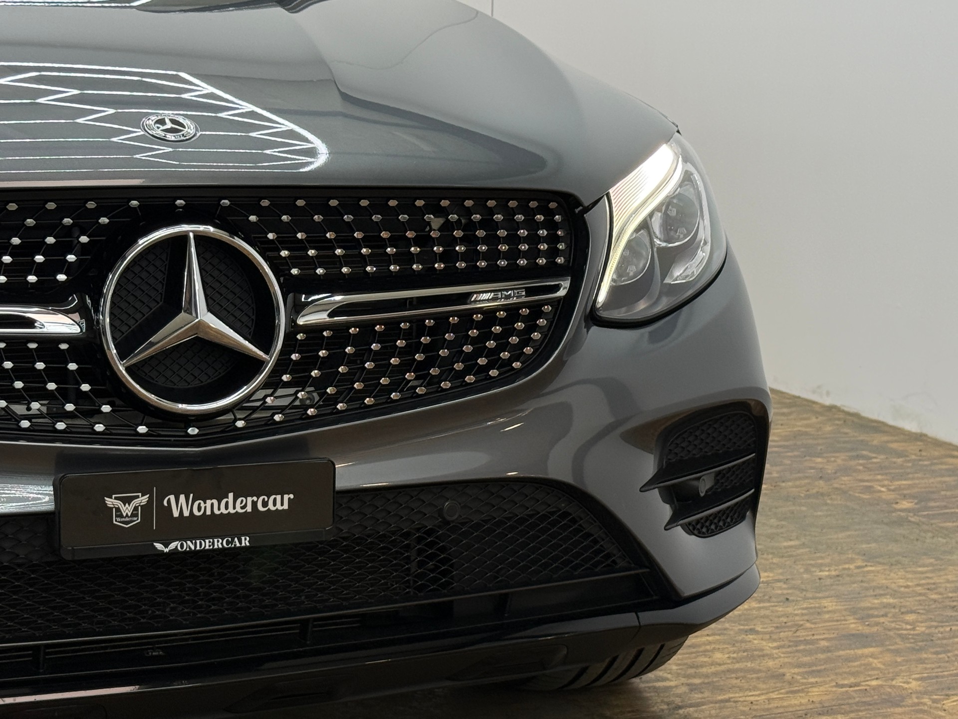 MERCEDES-BENZ GLC 43 AMG 4Matic 9G-Tronic-showroom-element-3