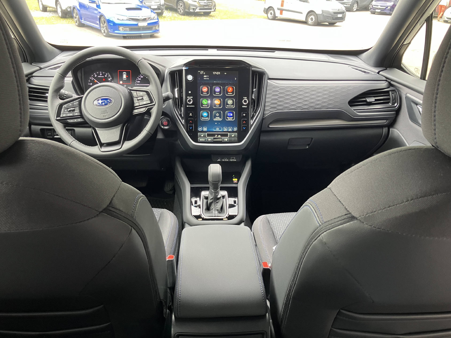 SUBARU Forester Station 2.0i e-Boxer Swiss Plus-image-6