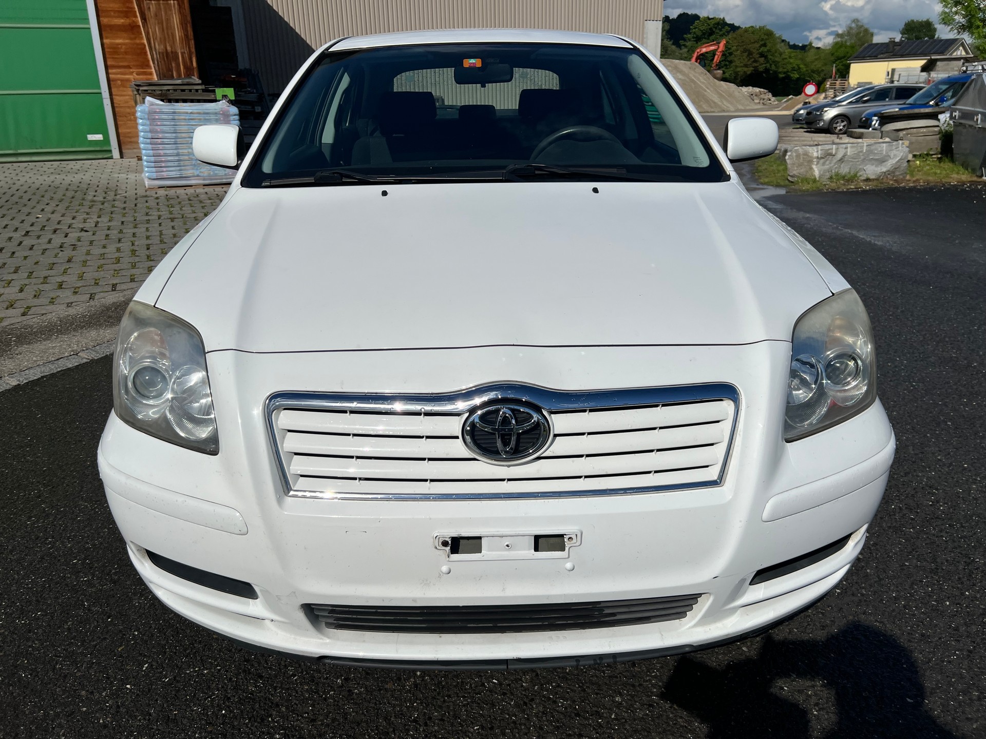 TOYOTA Avensis 1.8 VVT-i Linea