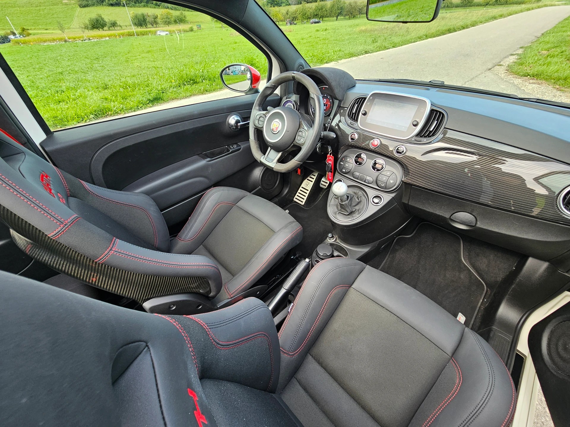 FIAT 595C 1.4 16V Turbo Abarth Esseesse-image-11