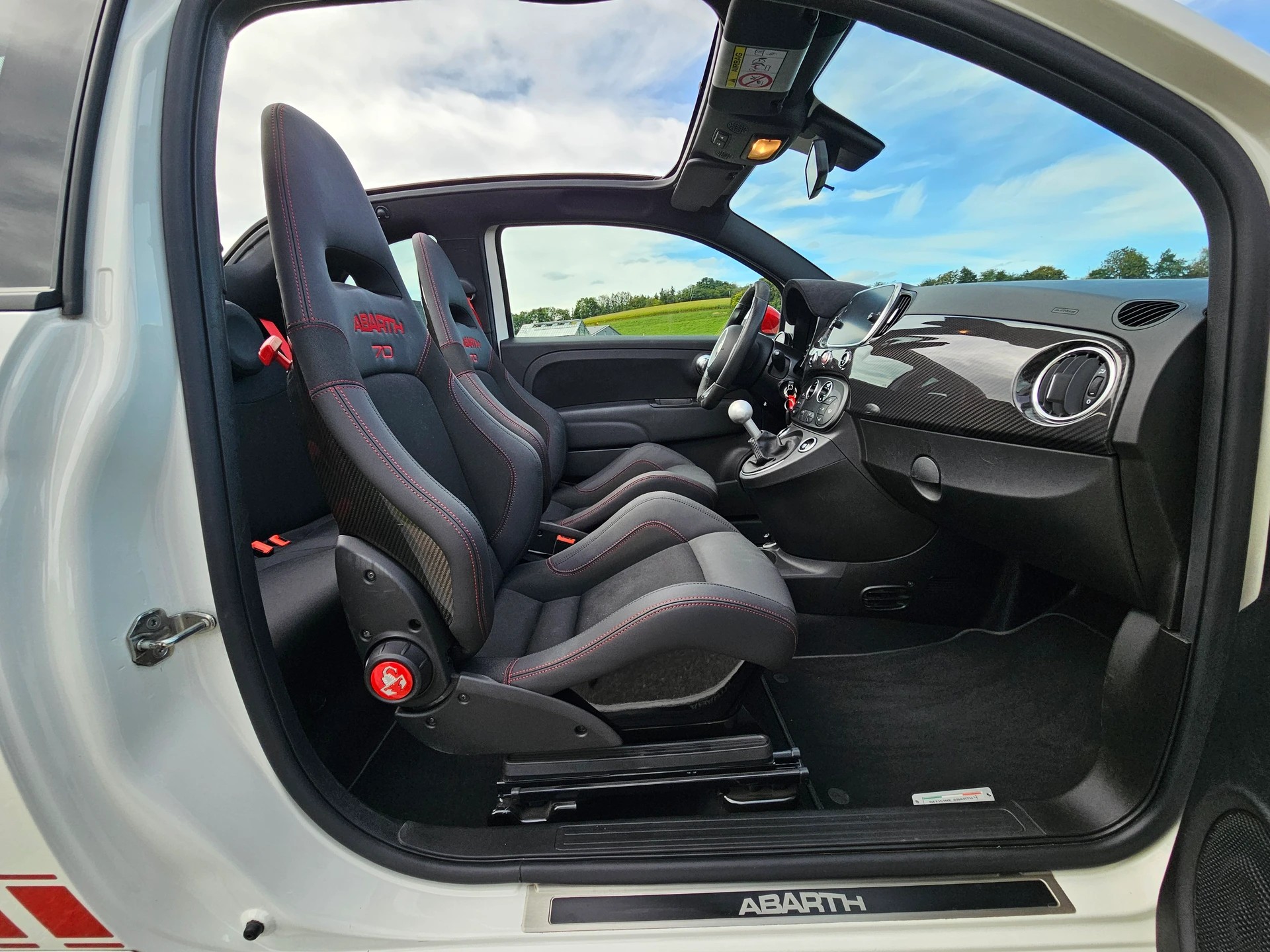 FIAT 595C 1.4 16V Turbo Abarth Esseesse-image-14