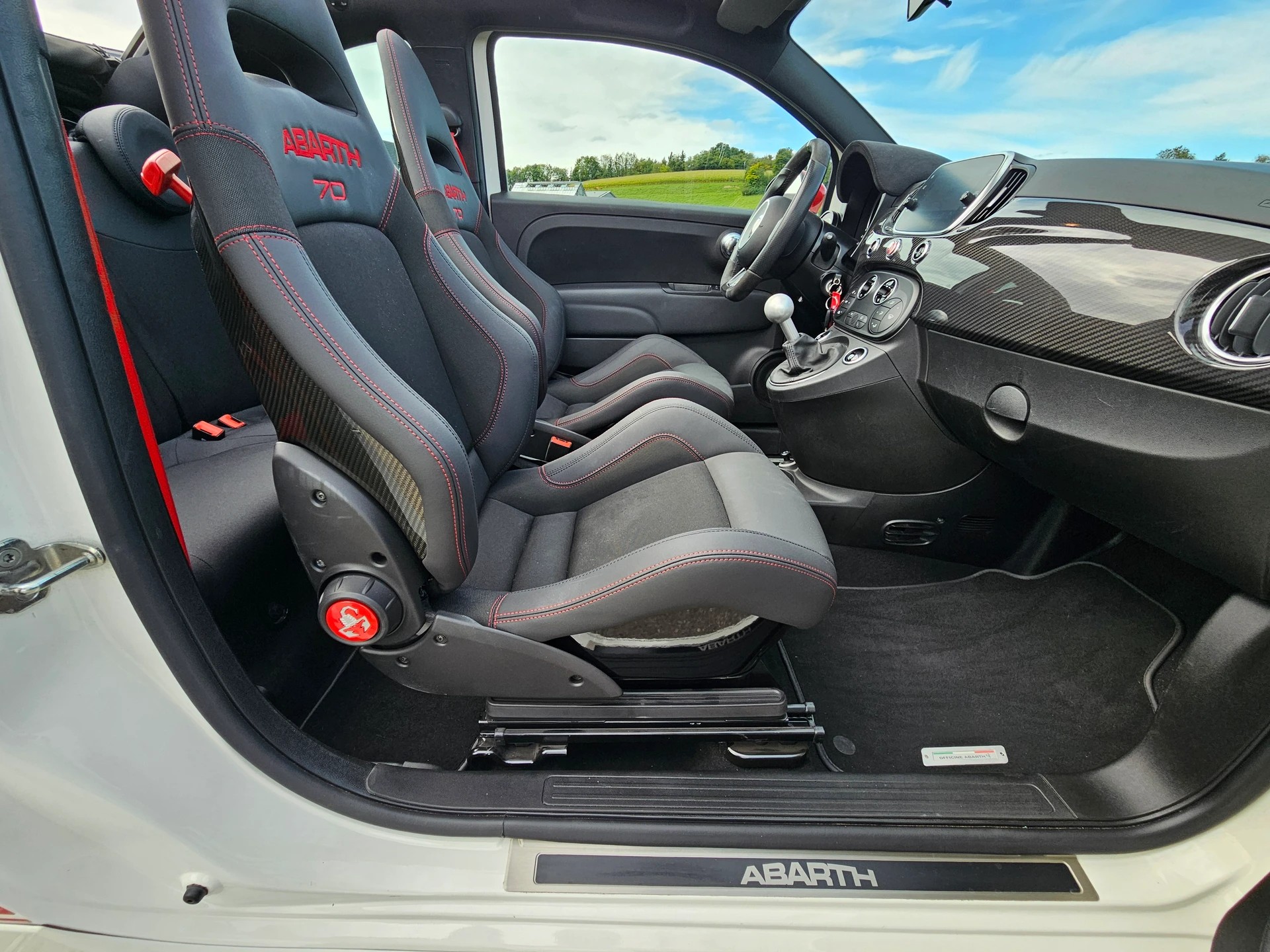 FIAT 595C 1.4 16V Turbo Abarth Esseesse-image-13