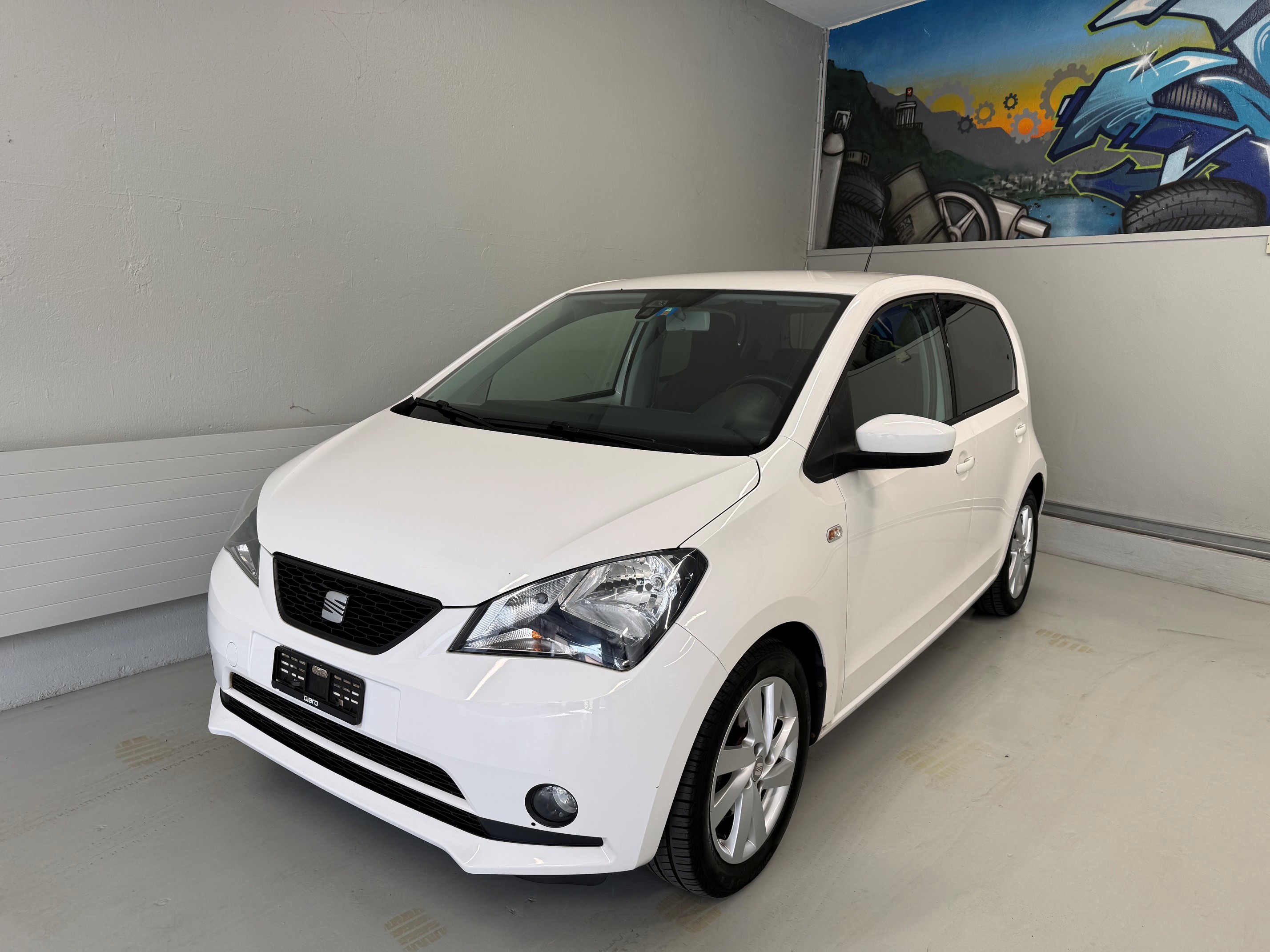 Car photo