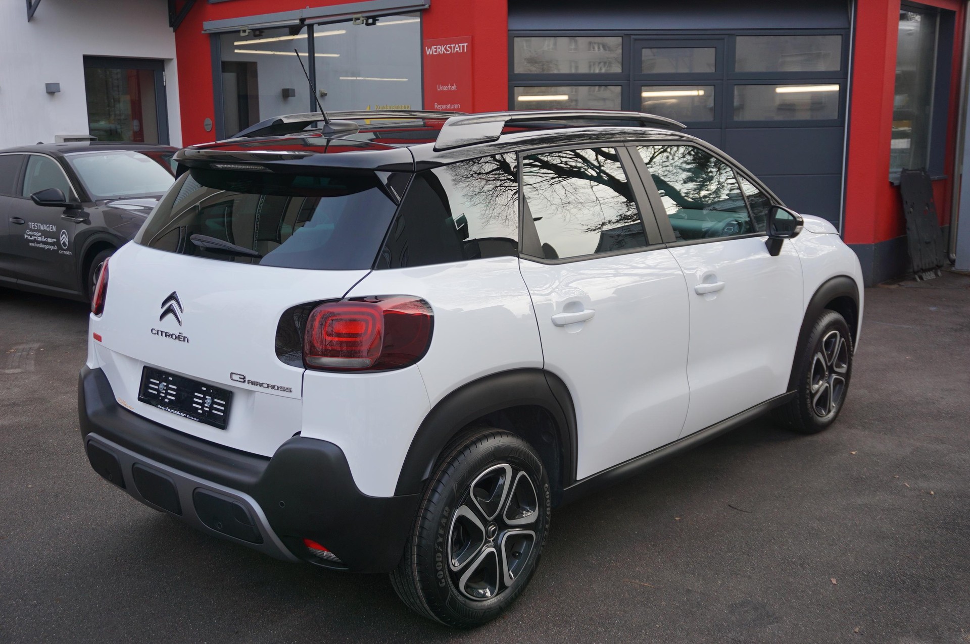 CITROEN C3 Aircross 1.2 PureTech 130 Swiss Edition-image-1