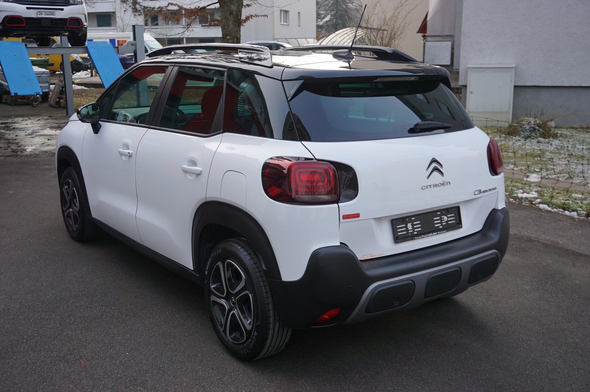 CITROEN C3 Aircross 1.2 PureTech 130 Swiss Edition-image-2
