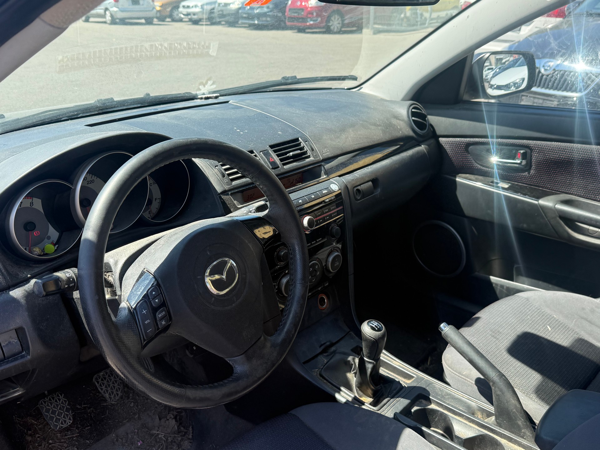 MAZDA 3 1.6 16V Confort-image-4