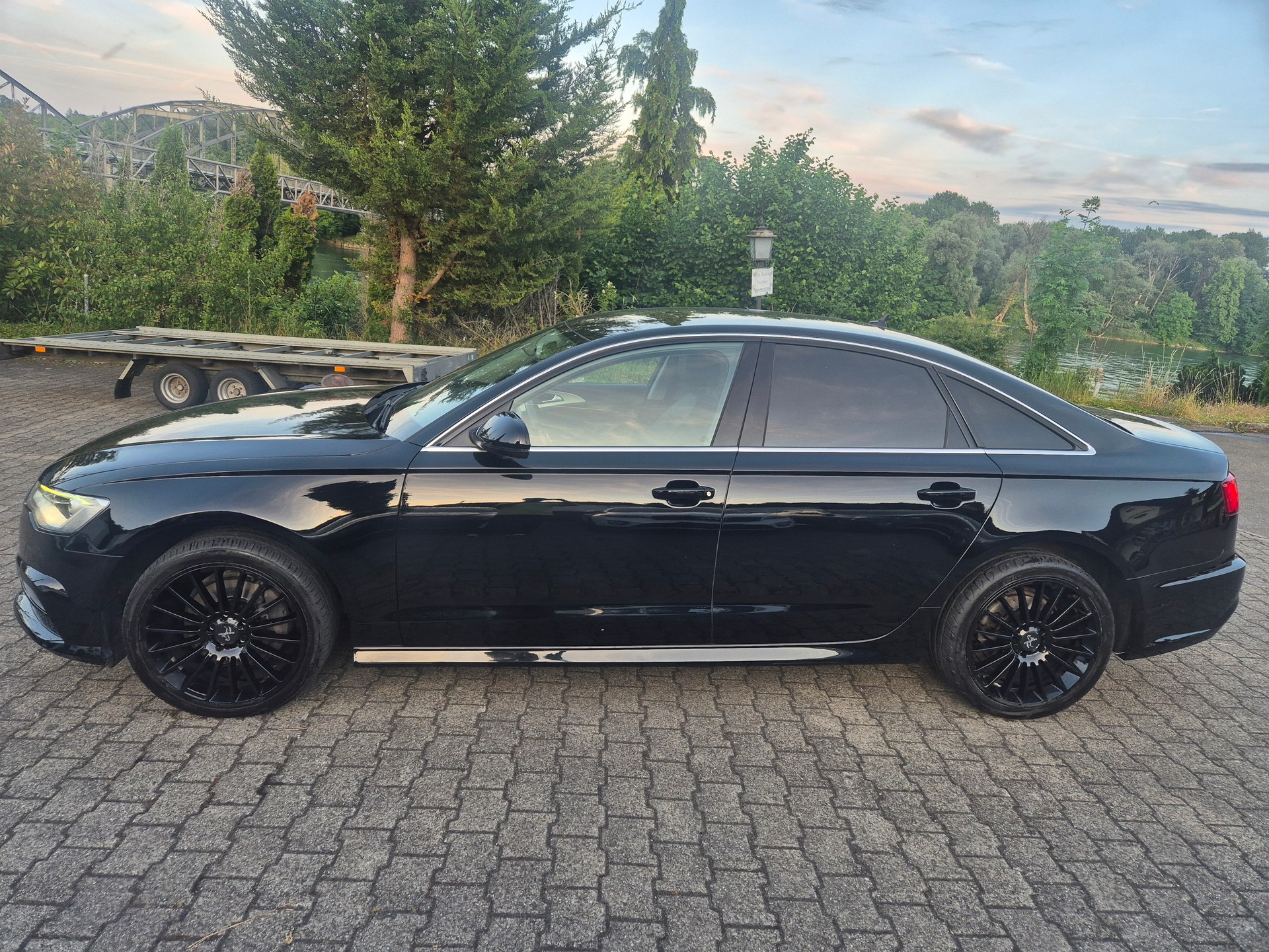 AUDI A6 Limousine 2.0 TDI S-tronic-image-7
