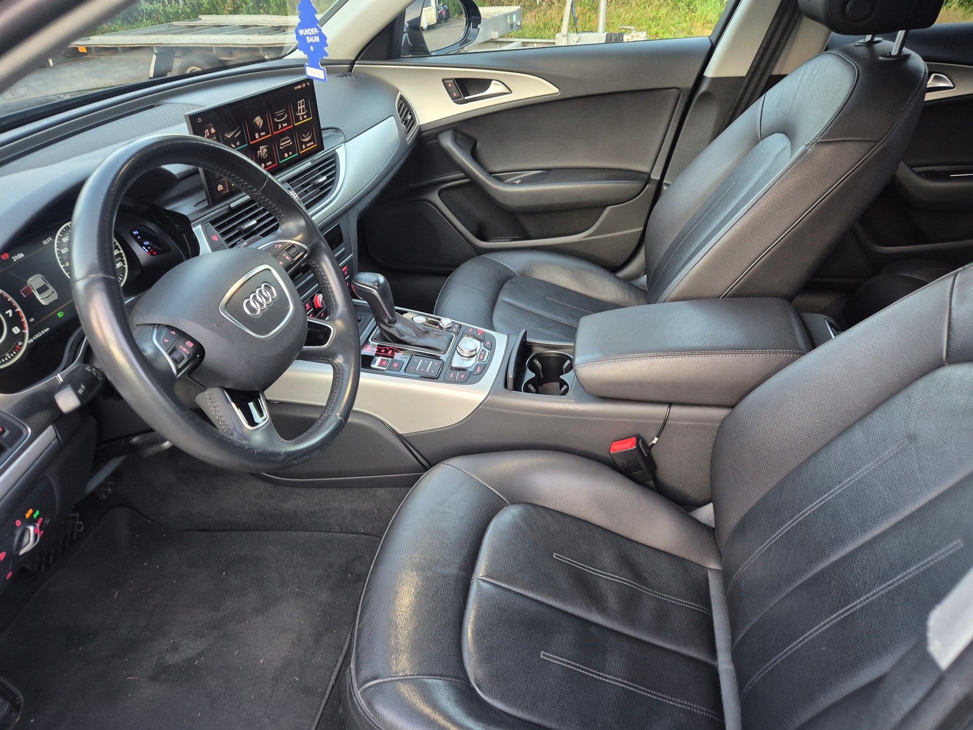 AUDI A6 Limousine 2.0 TDI S-tronic-image-12