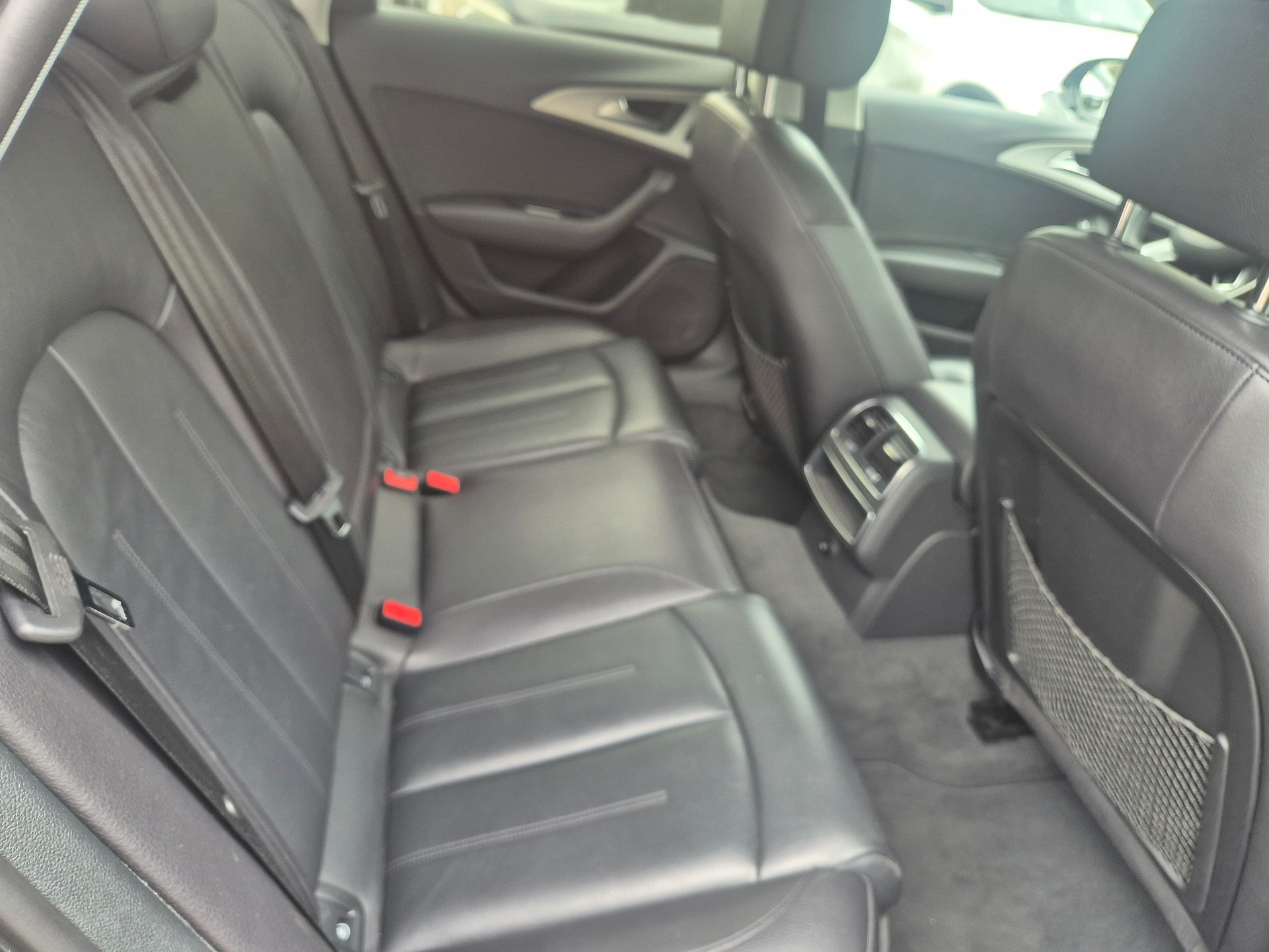 AUDI A6 Limousine 2.0 TDI S-tronic-image-13