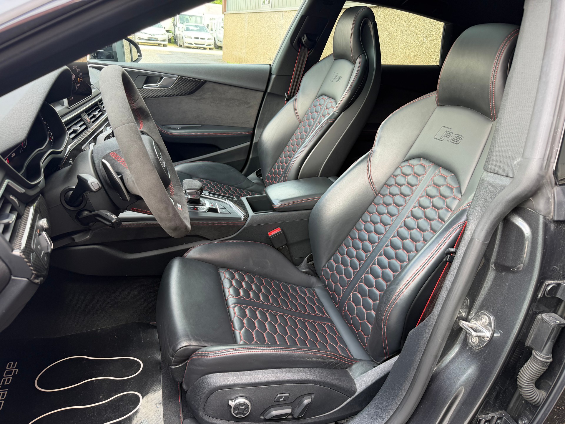 AUDI RS5 Sportback 2.9 TFSI quattro tiptronic-image-6