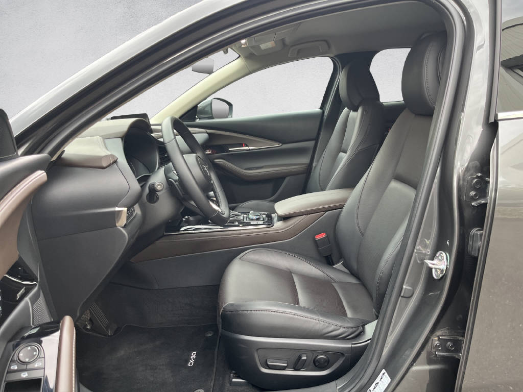 MAZDA CX-30 2.5 Takumi FWD AT-image-8