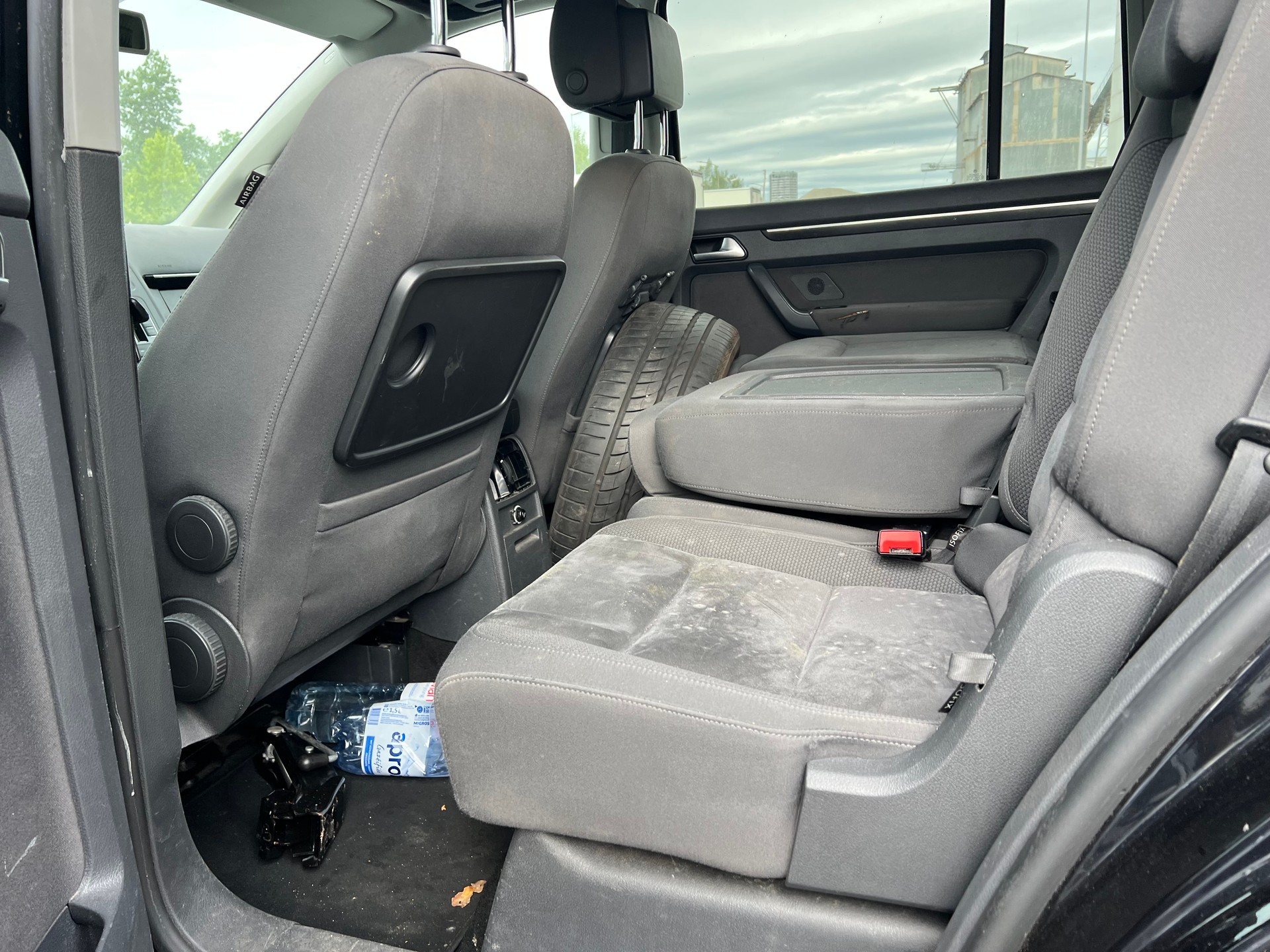 VW Touran 1.4 TSI Team DSG-image-5