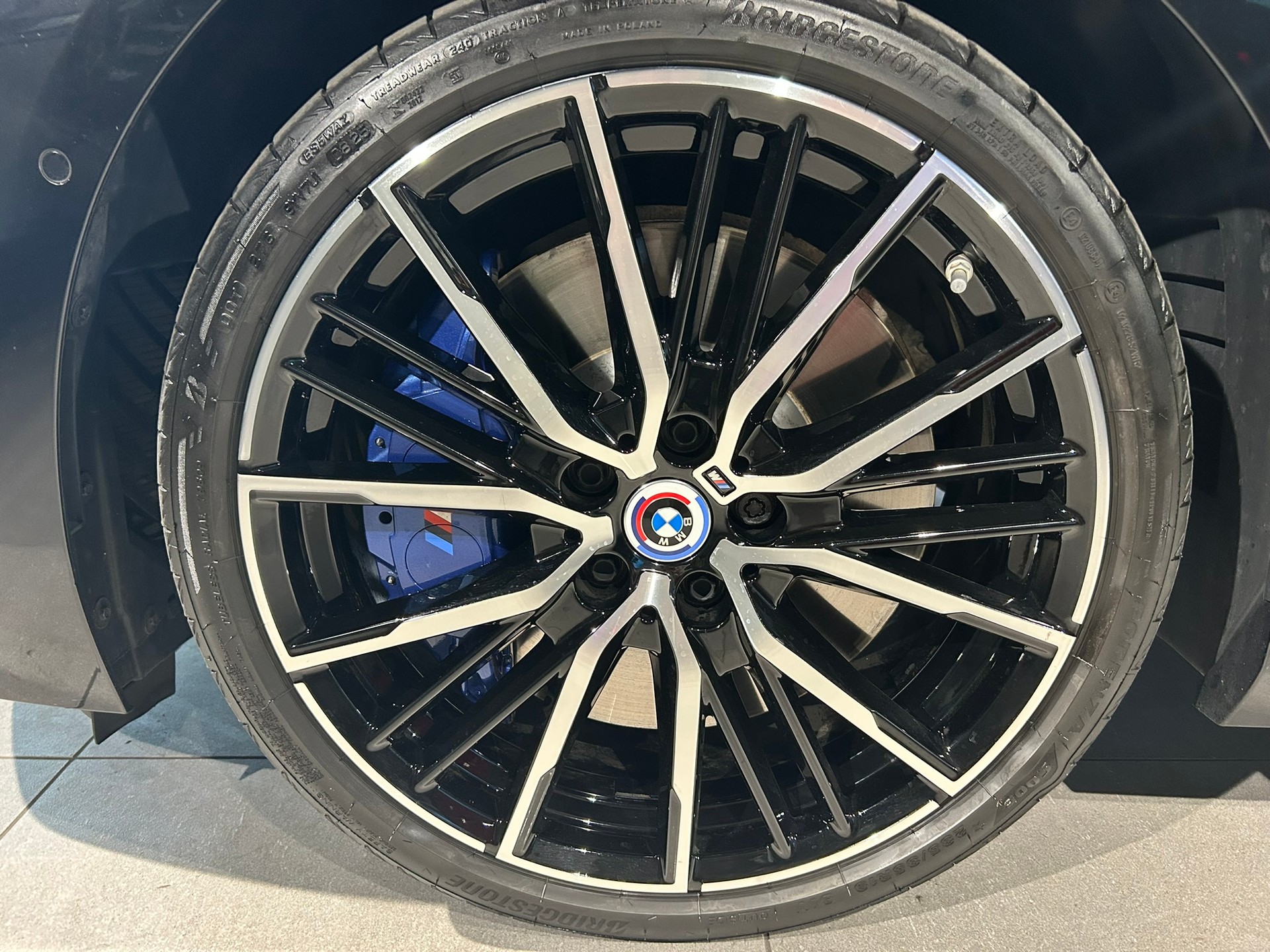 BMW M235i Gran Coupé xDrive Swiss Performance Steptronic-image-17