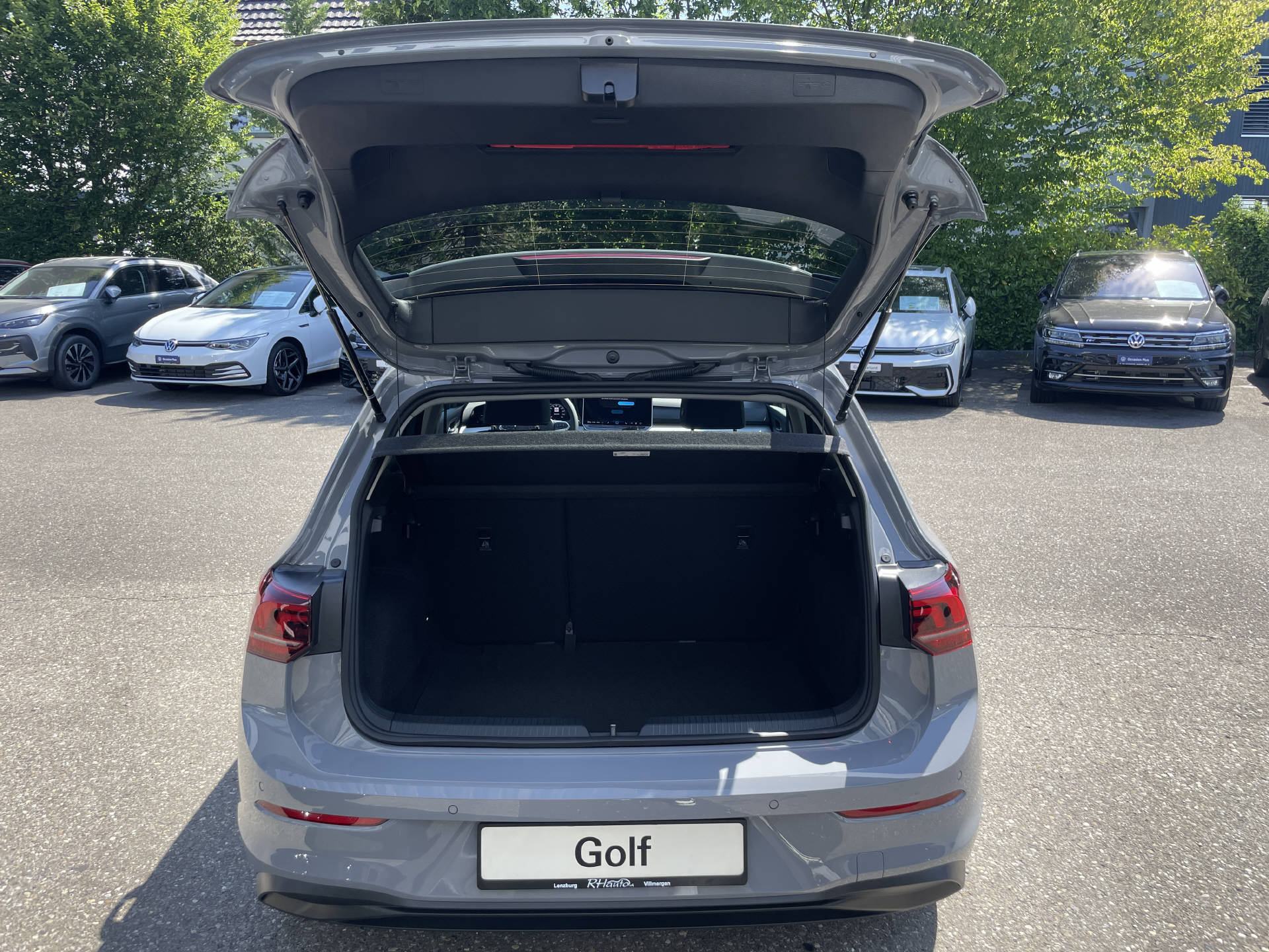 VW Golf VIII 1.5 eTSI Value DSG-image-5