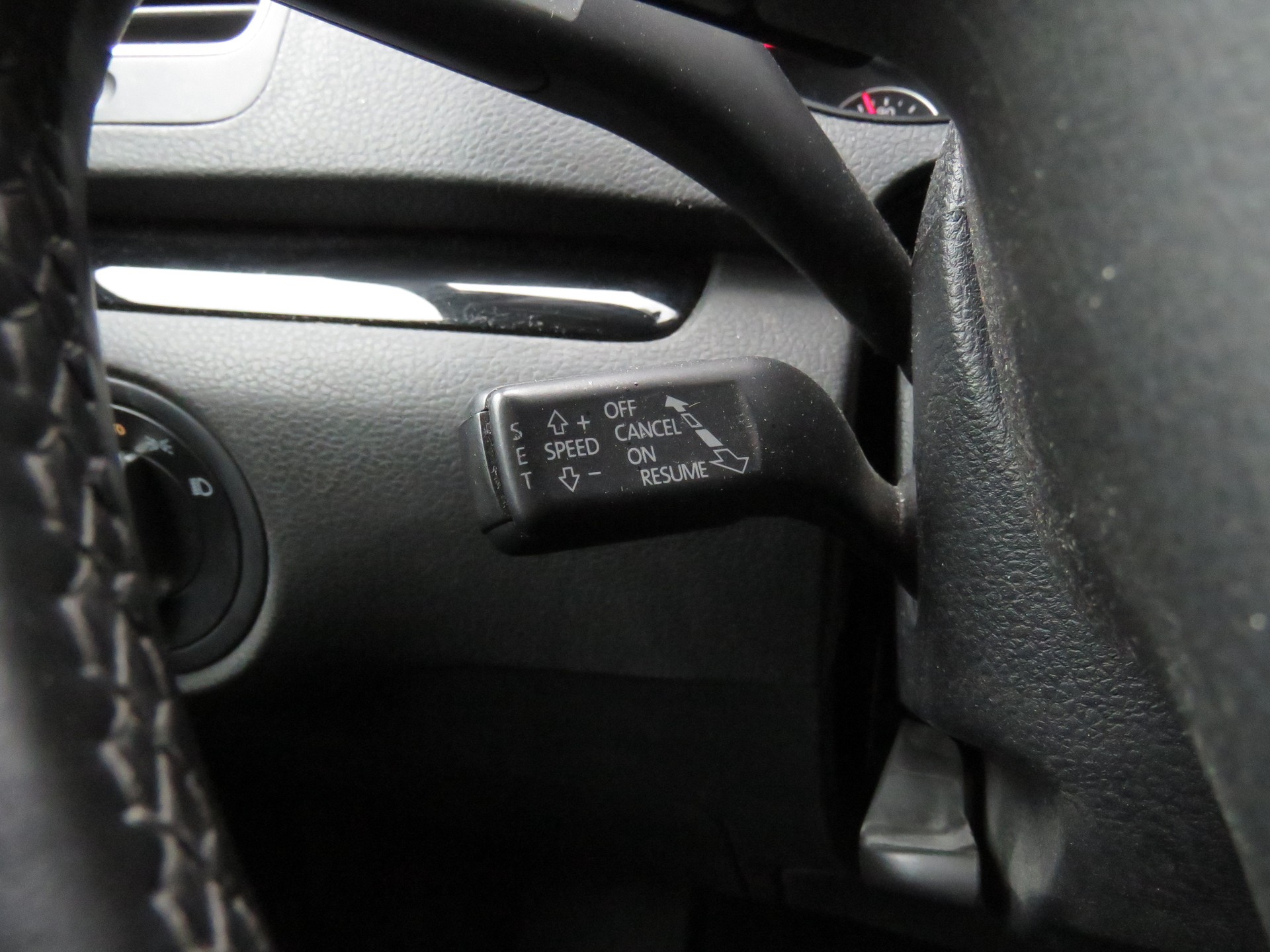 SEAT Alhambra 2.0 TDI Style DSG (7-Plätzer, Automat)-image-19