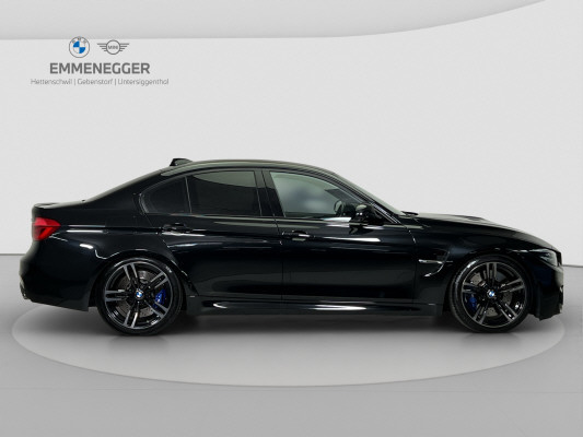BMW M3-image-4