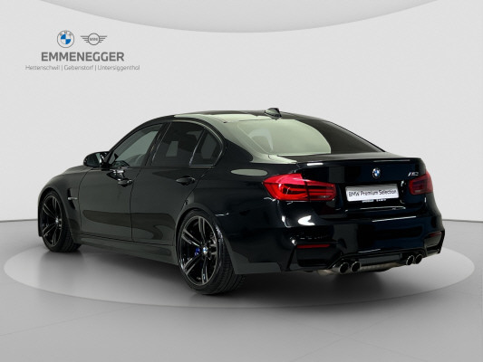 BMW M3-image-5
