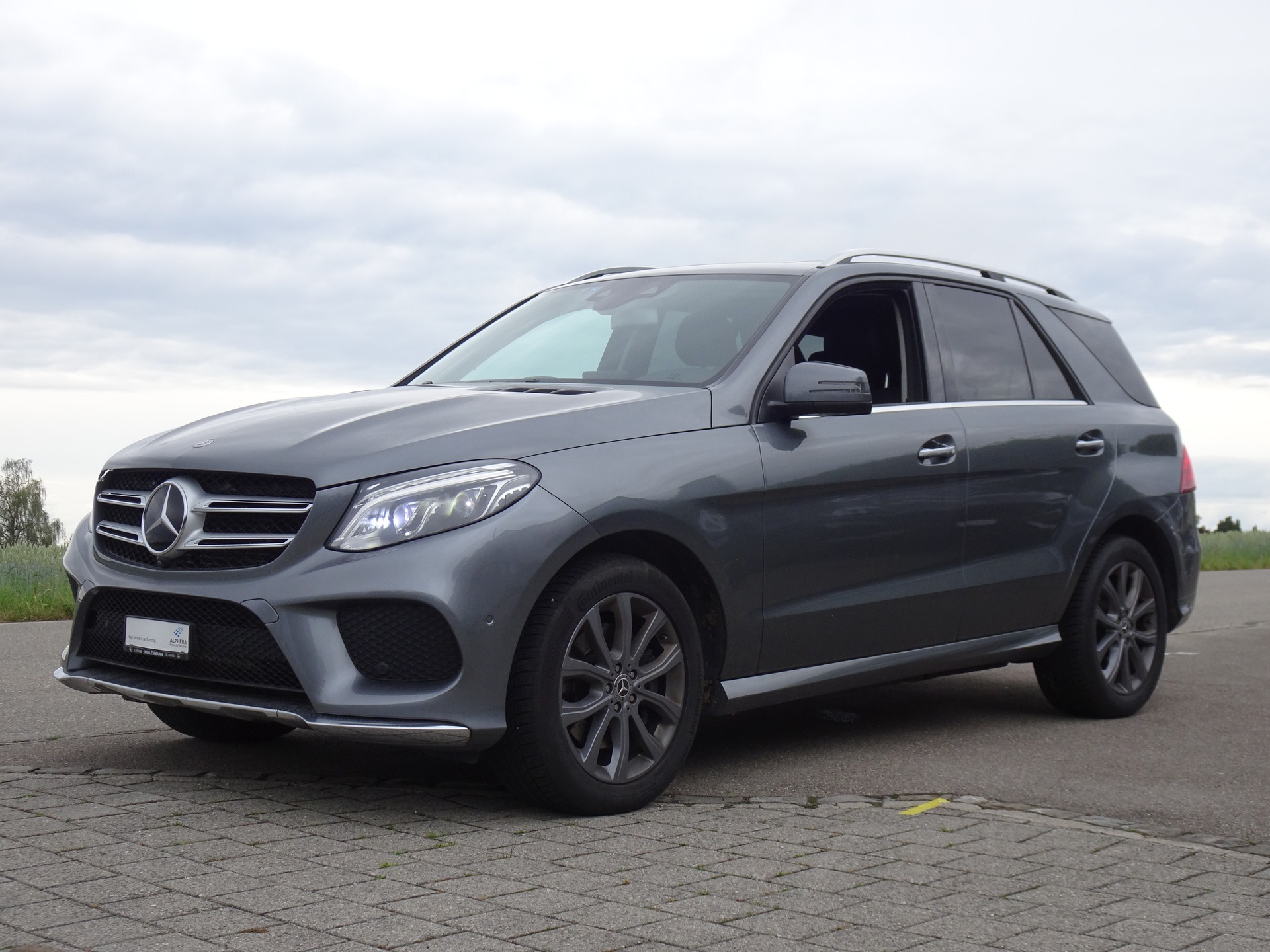 MERCEDES-BENZ GLE 350 d Executive 4Matic 9G-Tronic-image-0