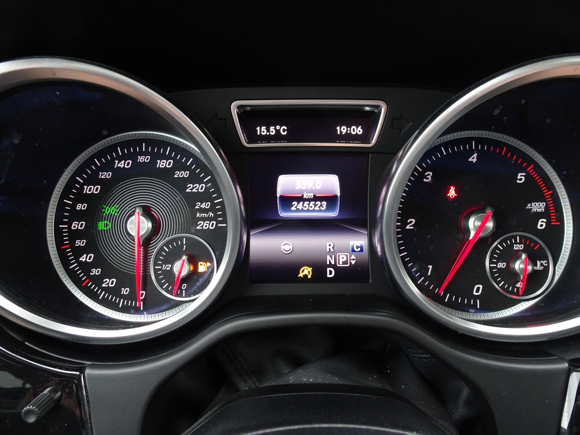 MERCEDES-BENZ GLE 350 d Executive 4Matic 9G-Tronic-image-11
