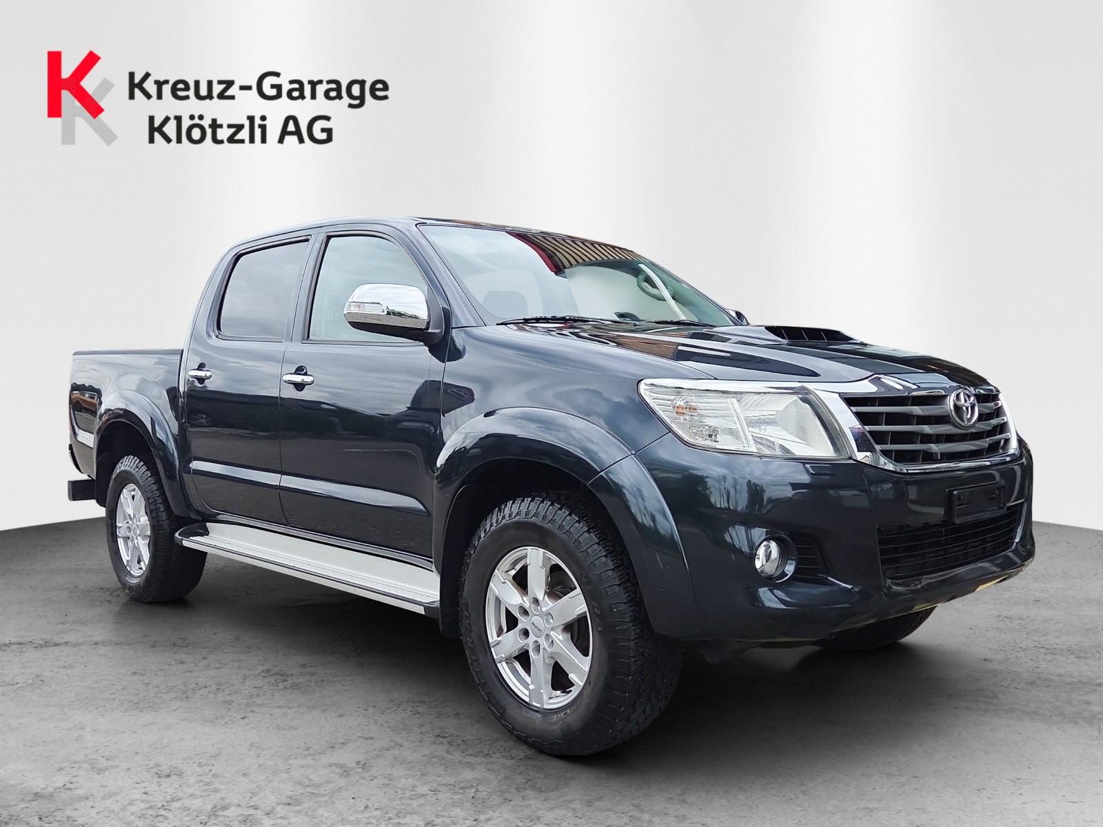 TOYOTA Hilux 3.0 DoubleCab LineaSol-image-0