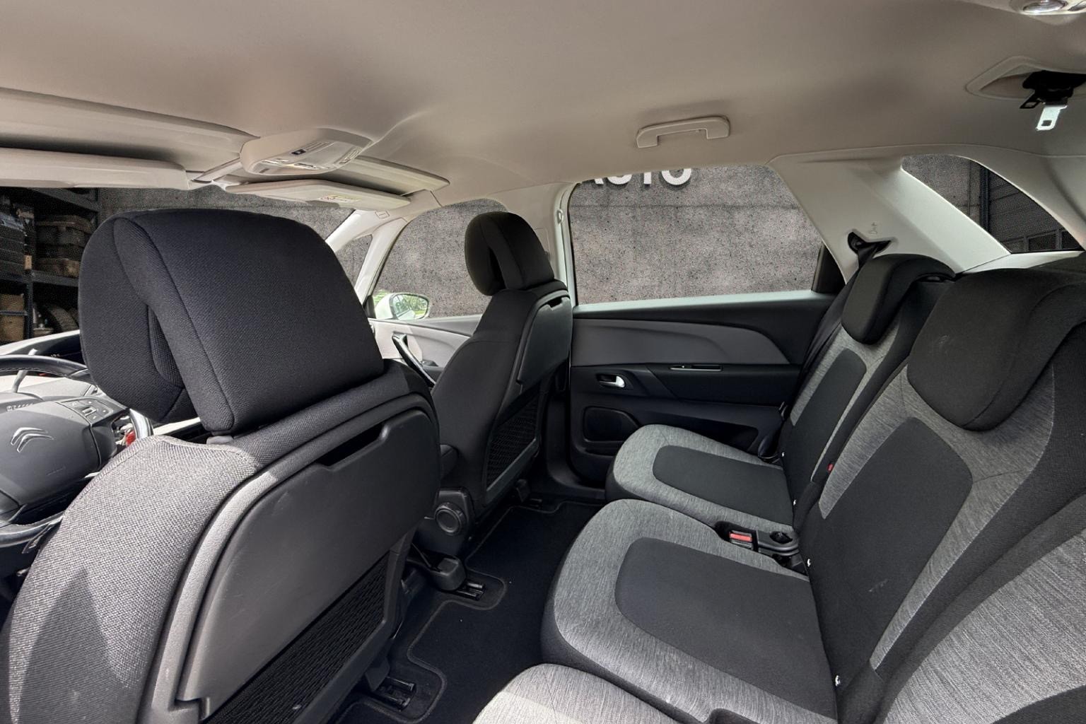CITROEN C4 Picasso 1.6i 16V e-THP Exclusive Automatic-image-10