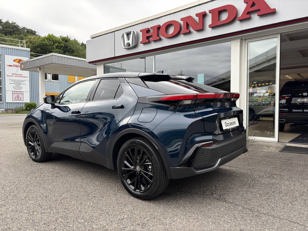 TOYOTA C-HR 2.0 PHEV GR Sport-image-3