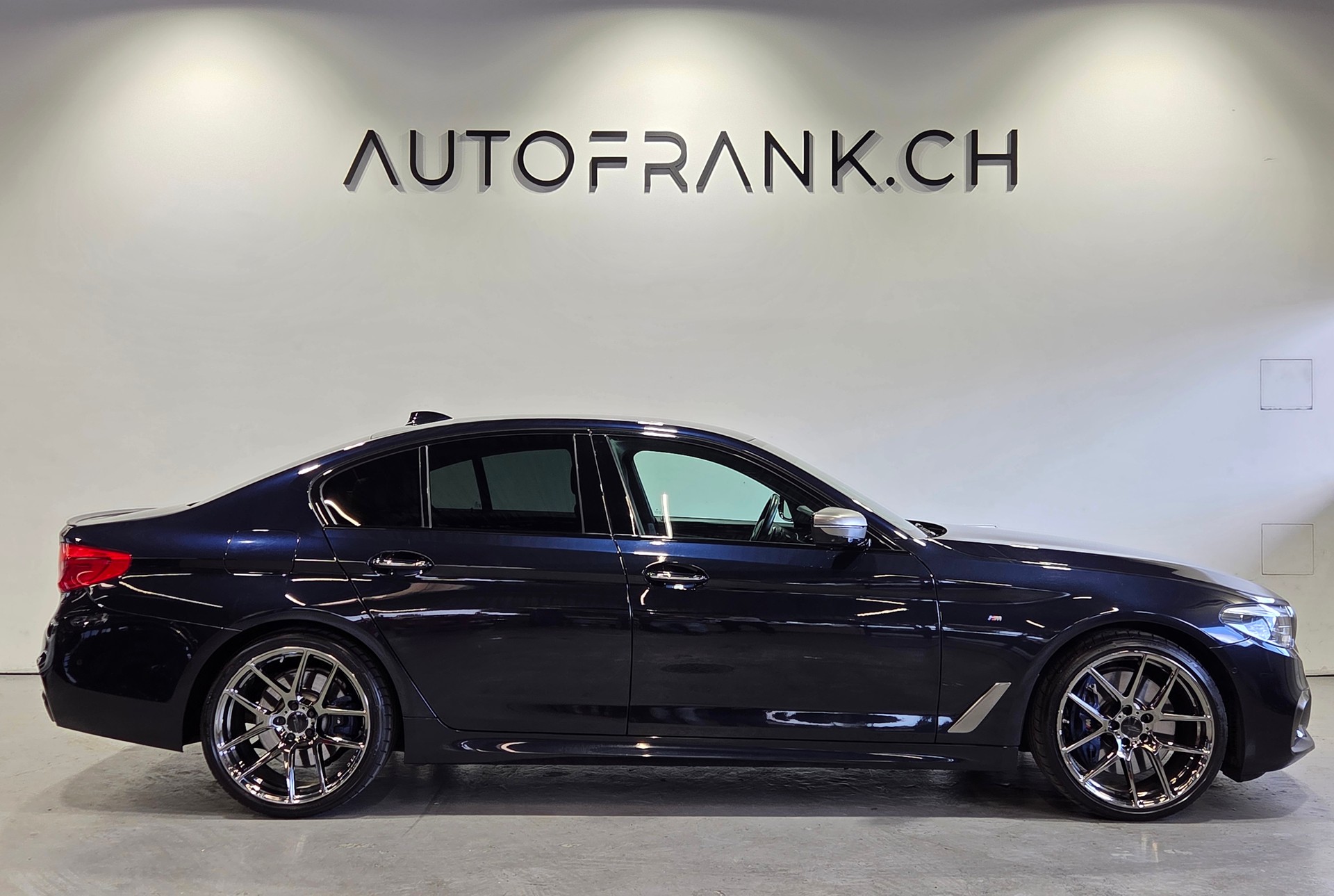 BMW M550d xDrive-image-1
