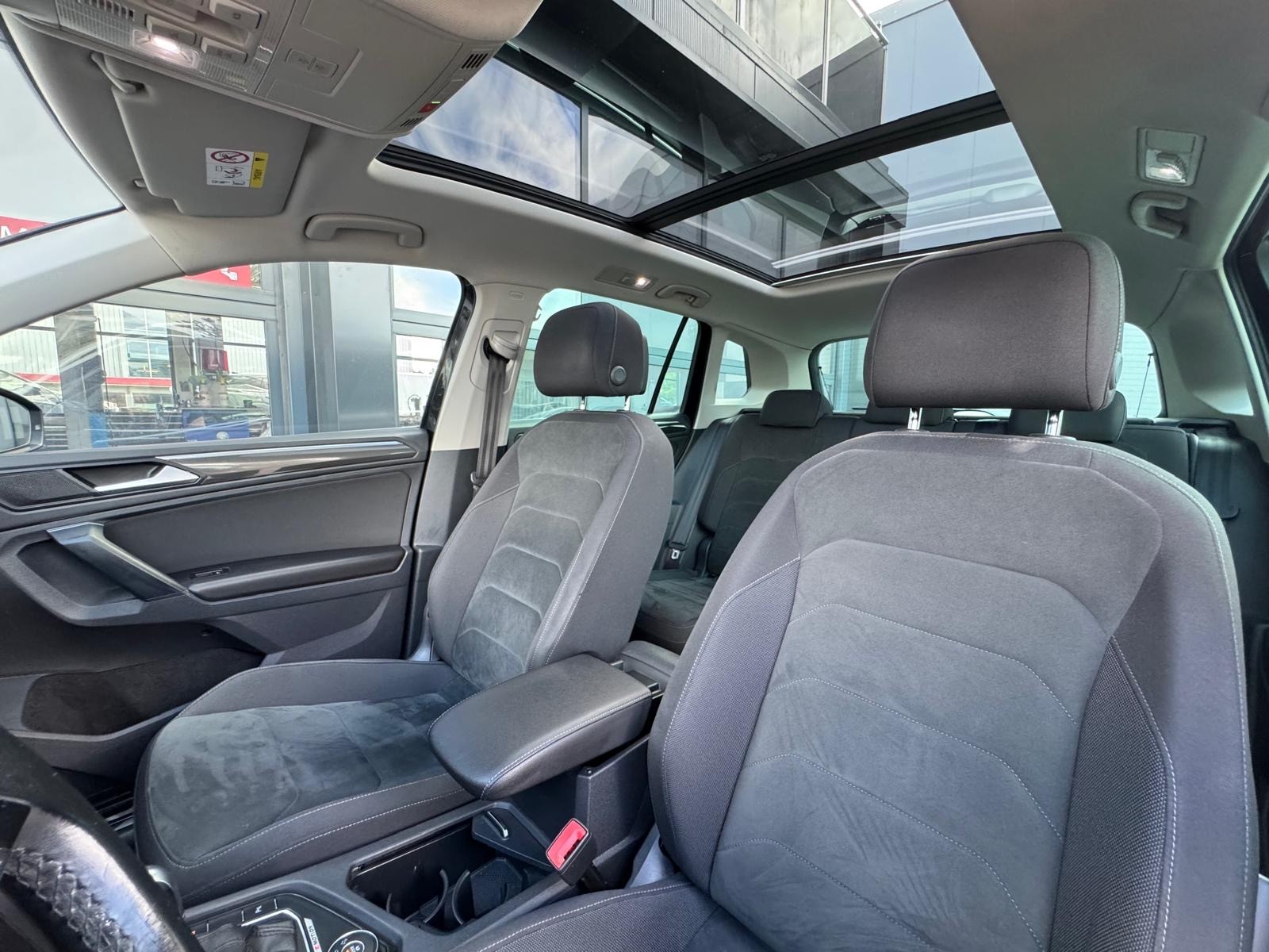 VW Tiguan 2.0 TDI SCR Highline 4Motion DSG-image-12