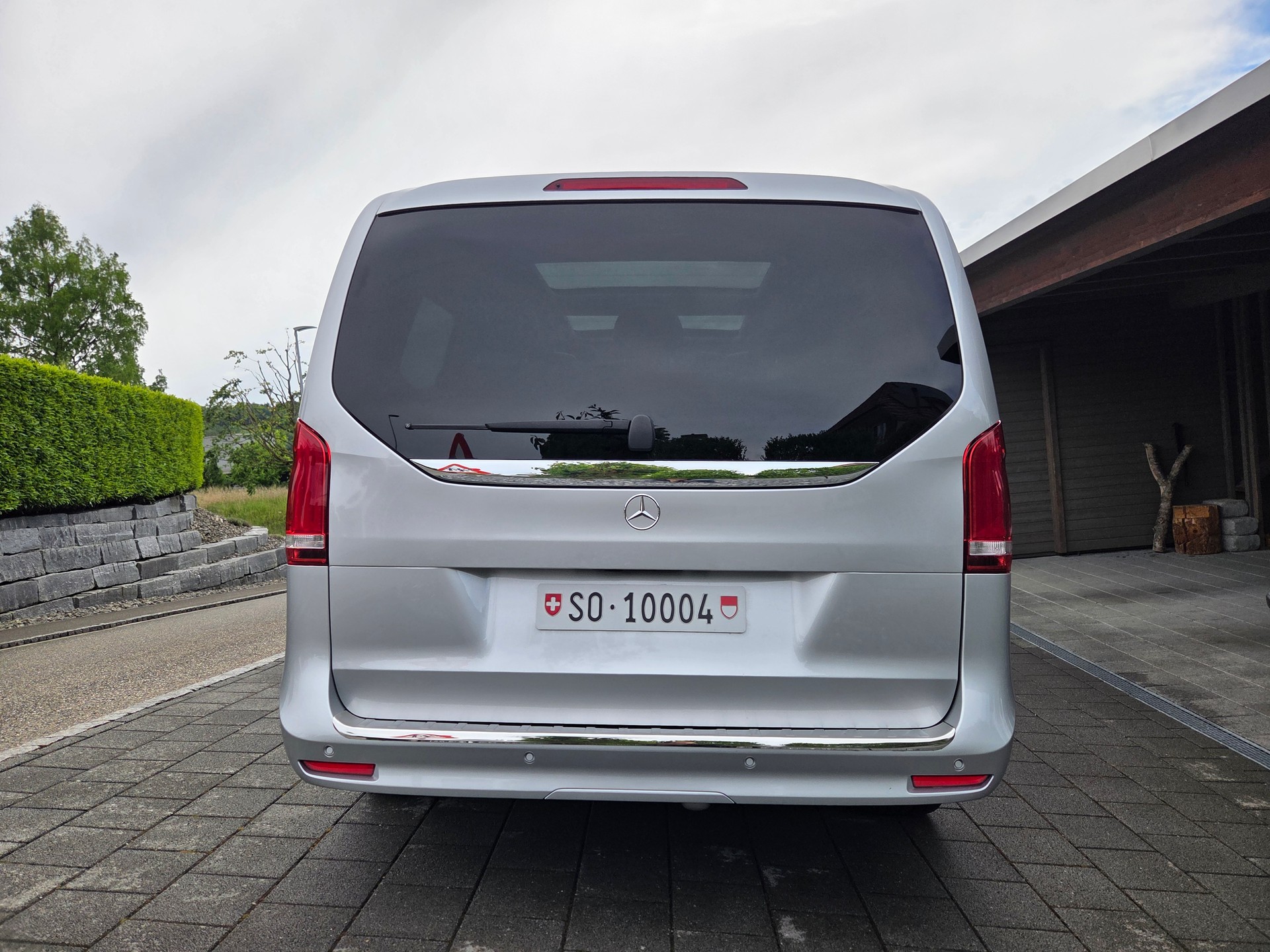 MERCEDES-BENZ V 250 d Avantgarde lang-image-3