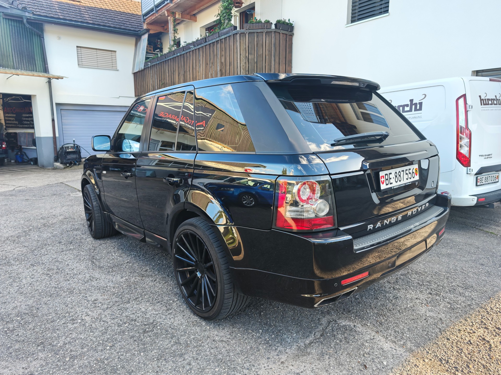 LAND ROVER Range Rover Sport 3.0 TDV6 Silverstone Limited Edition-image-1