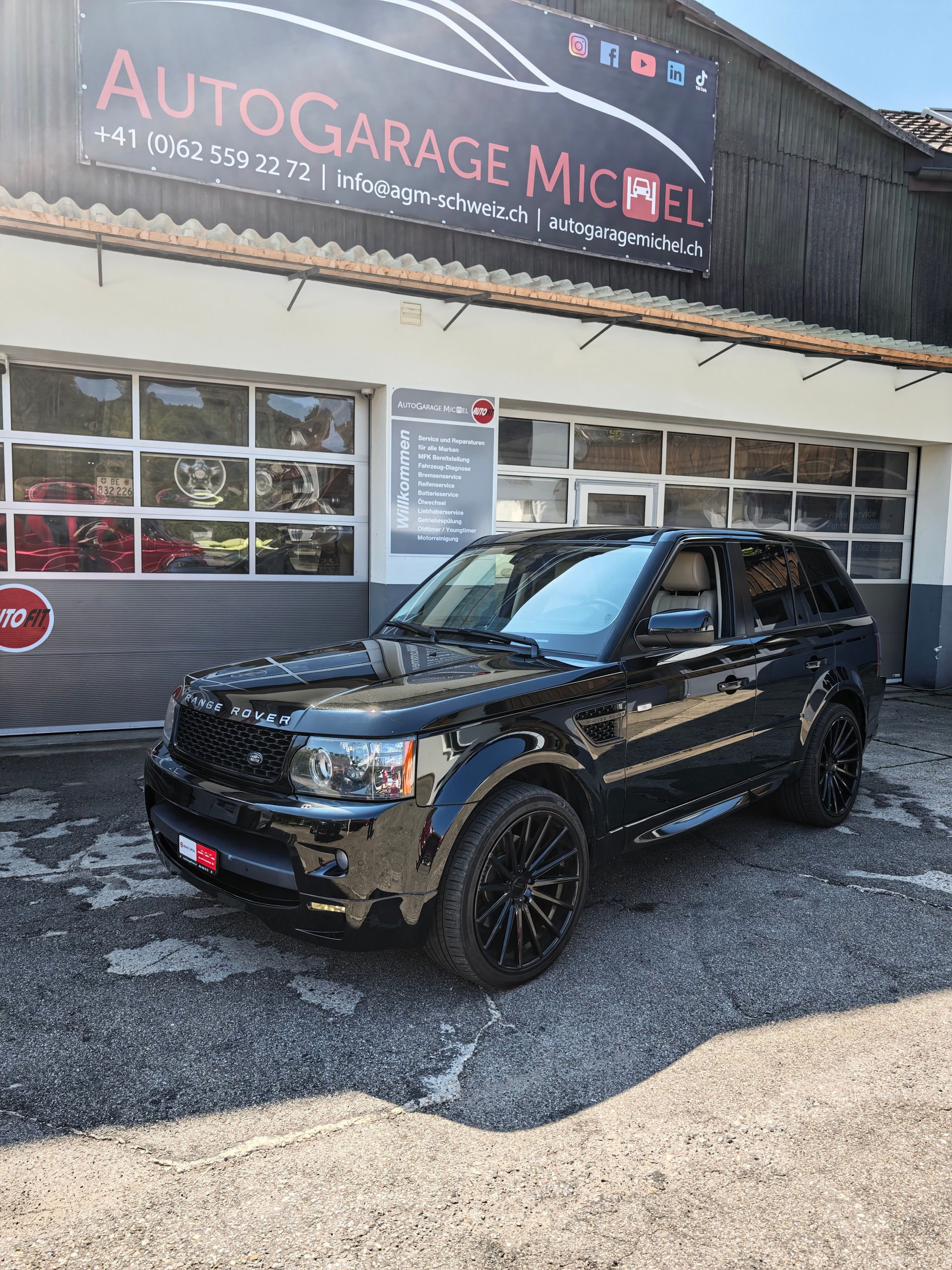 LAND ROVER Range Rover Sport 3.0 TDV6 Silverstone Limited Edition