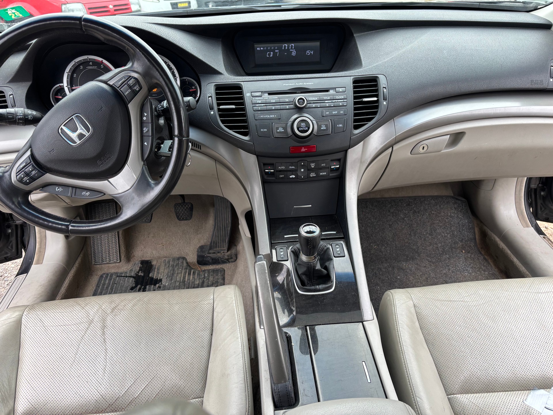 HONDA Accord Tourer 2.2 i-CTDi Executive-image-6