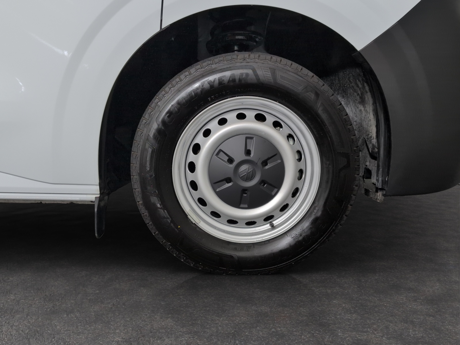 VW Transporter 2.0 TDI Automat-image-4
